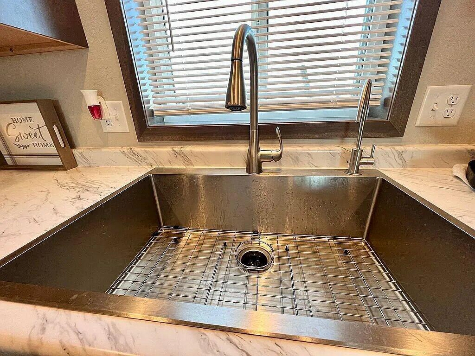 105 Ruth Avenue, Volga, SD 57071