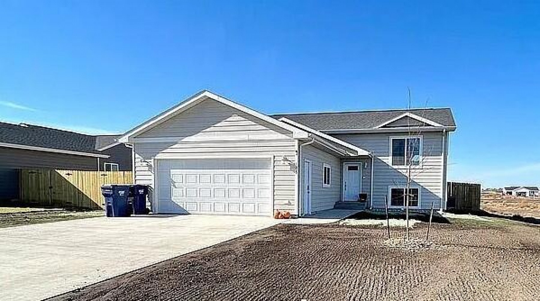 105 Ruth Avenue, Volga, SD 57071
