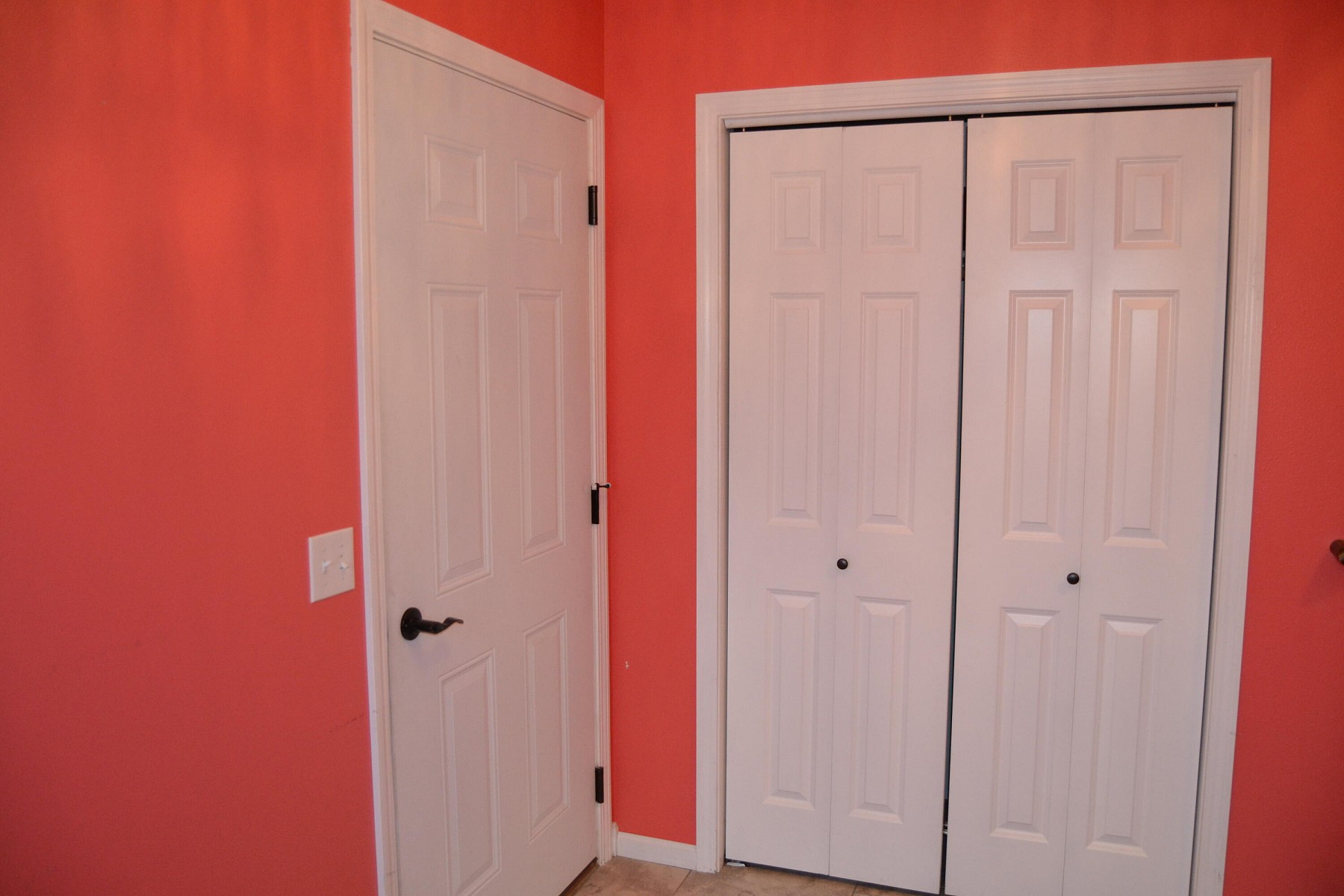 2116 Primrose Circle, Brookings, SD 57006