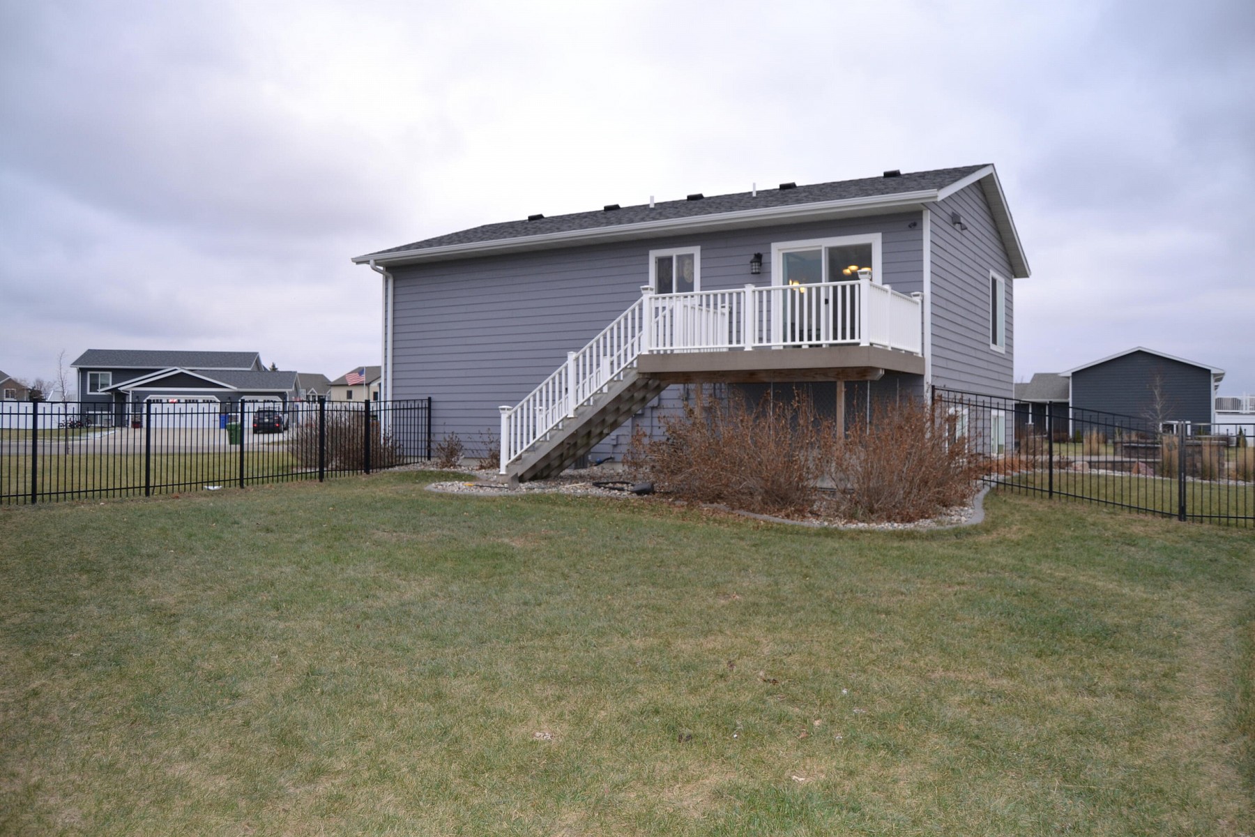 2116 Primrose Circle, Brookings, SD 57006