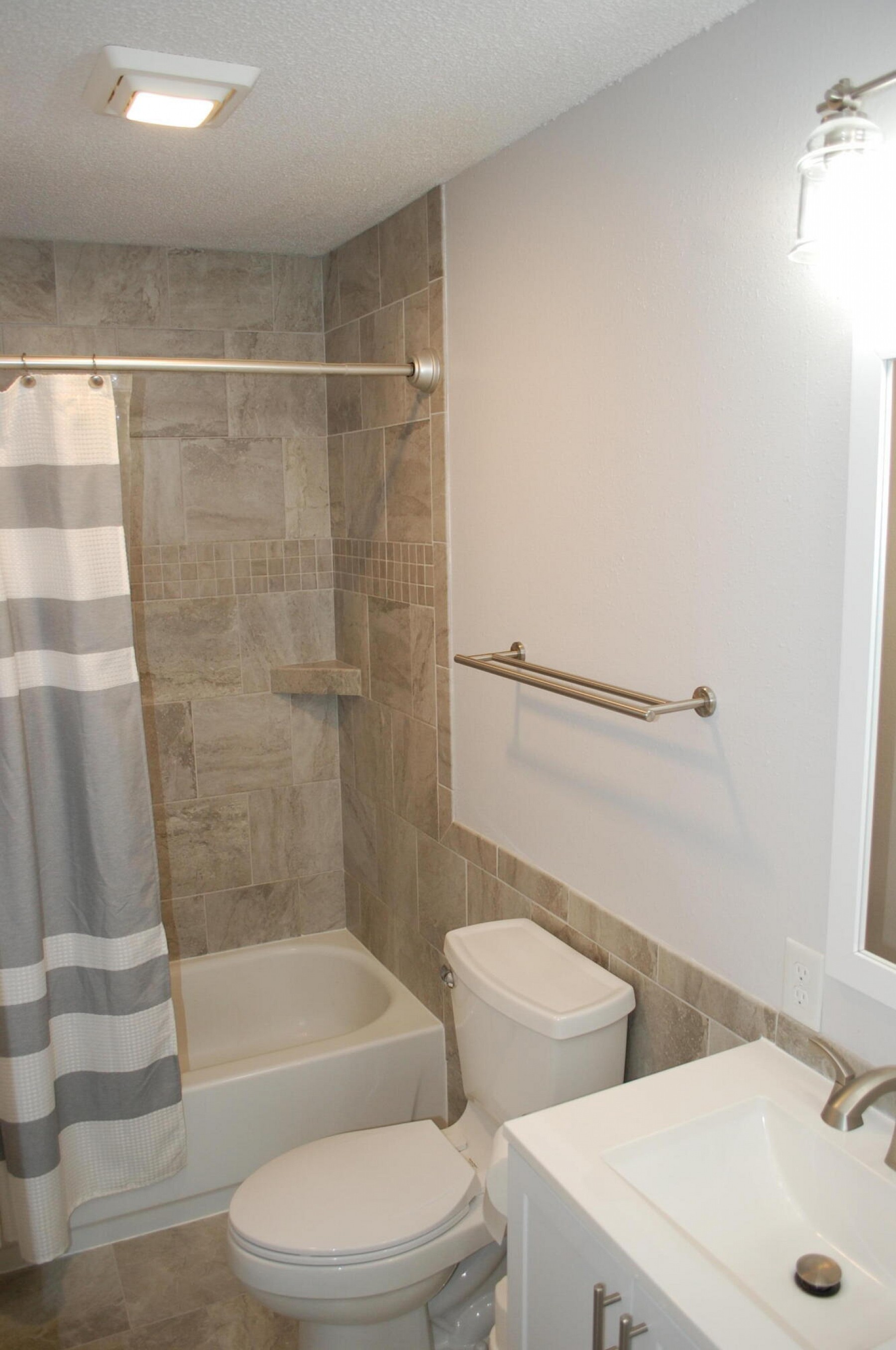 1103 Squire Court, Brookings, SD 57006