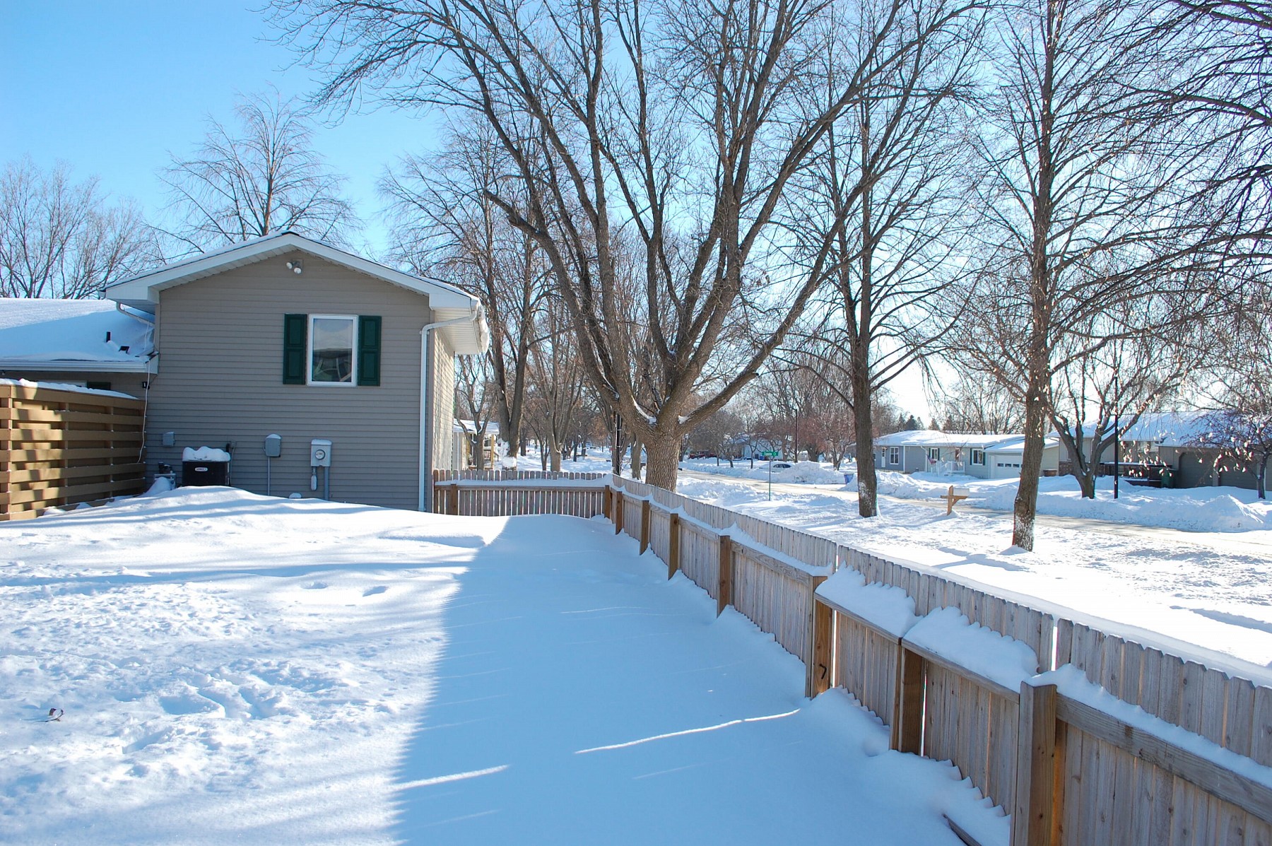 1103 Squire Court, Brookings, SD 57006