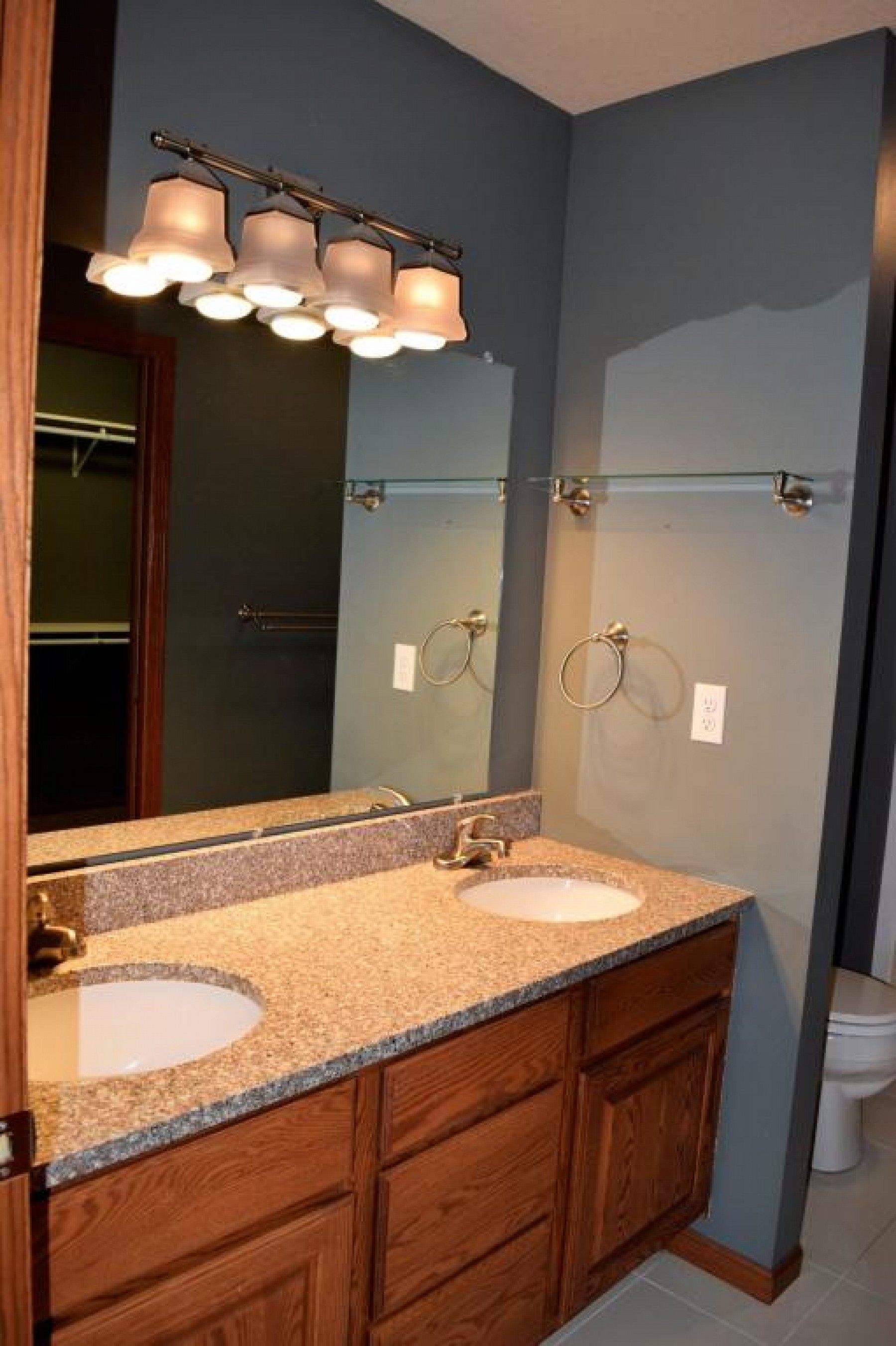 730 19th Street S, Brookings, SD 57006