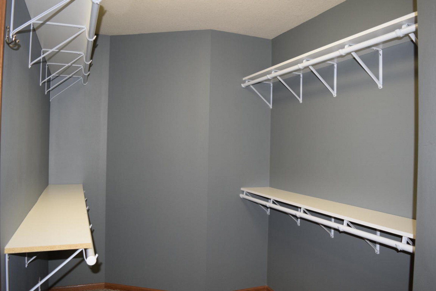 730 19th Street S, Brookings, SD 57006