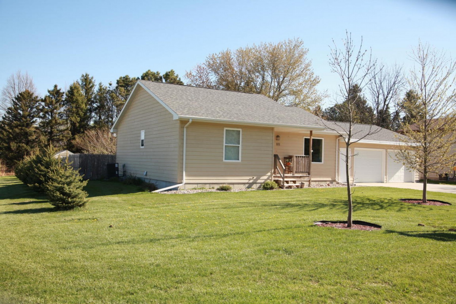 101 Lovejoy Lane, Aurora, SD 57002