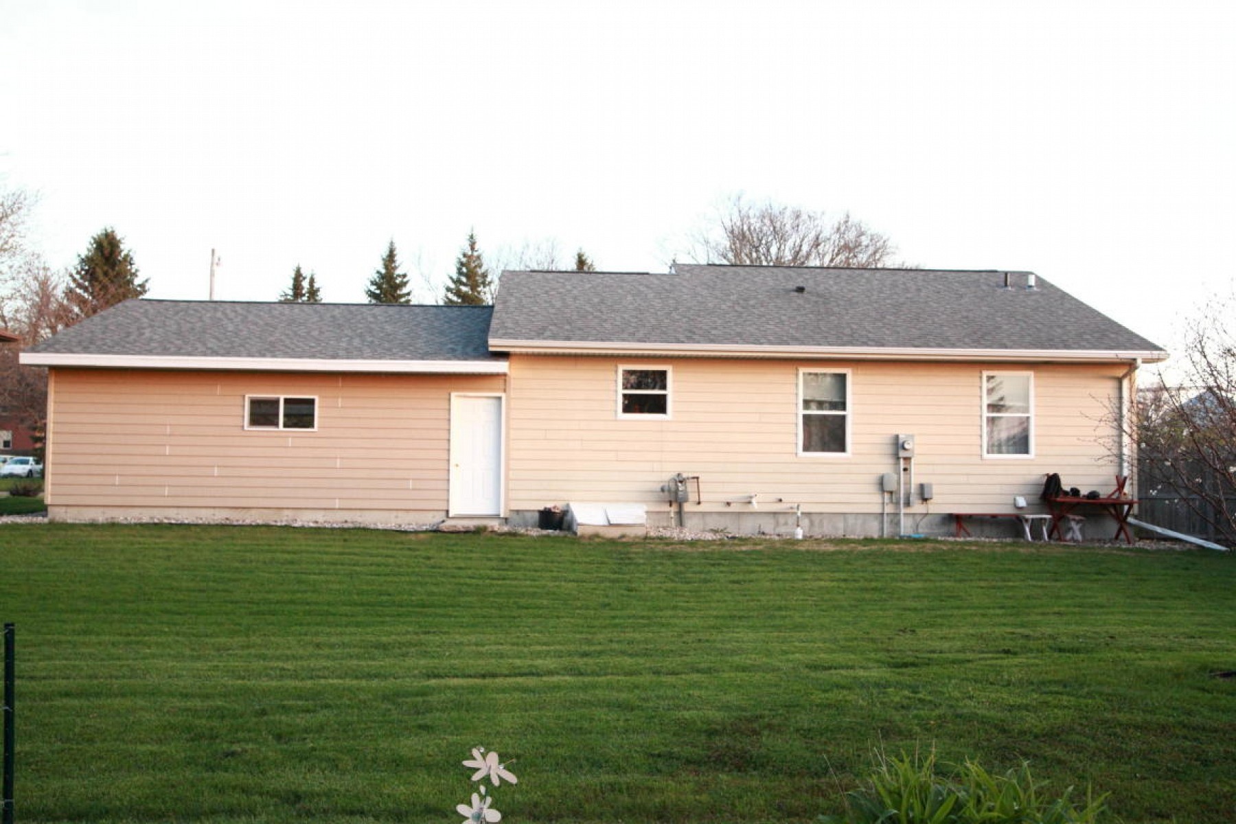 101 Lovejoy Lane, Aurora, SD 57002