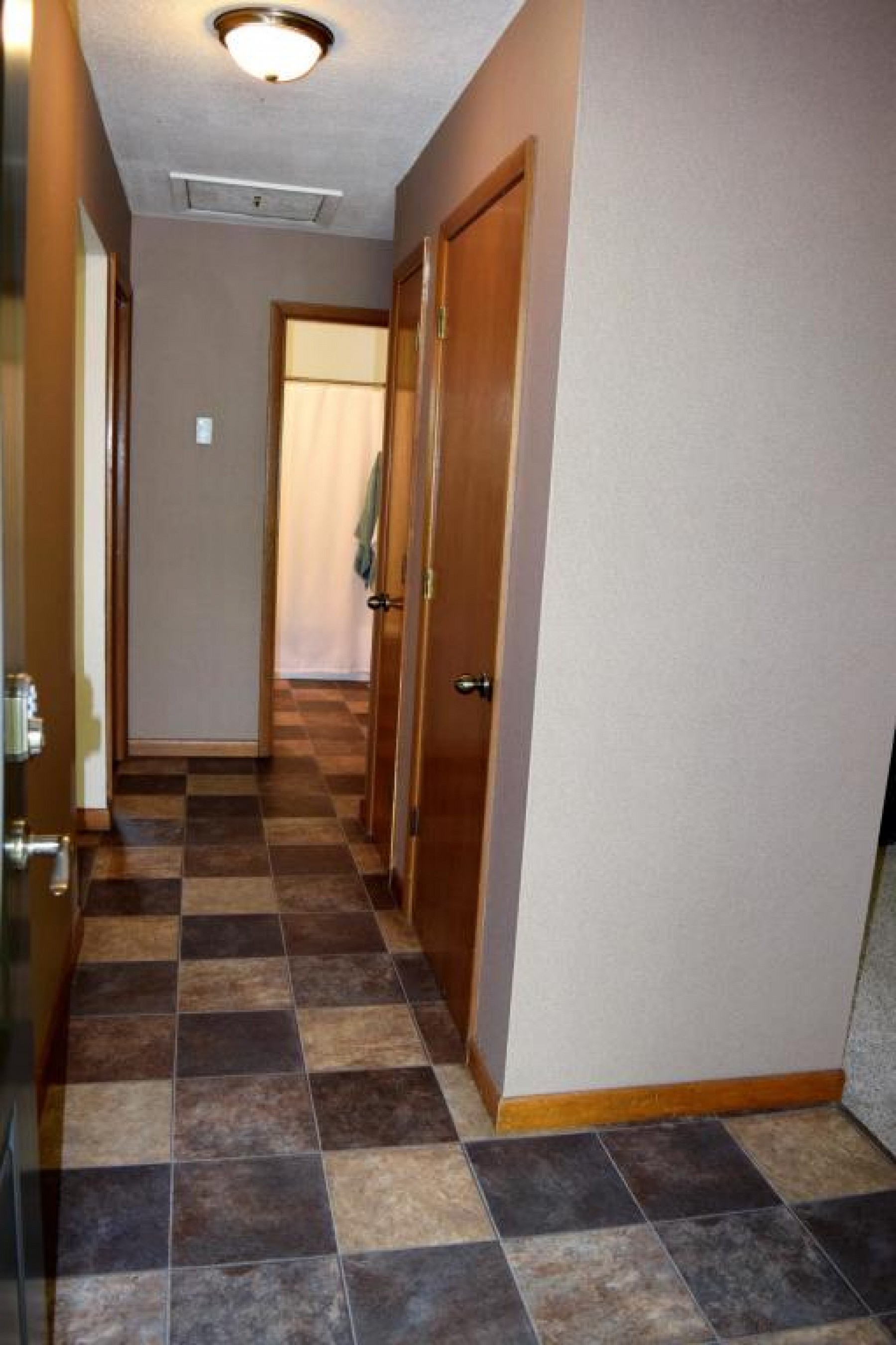 20711 471st Avenue, Brookings, SD 57006