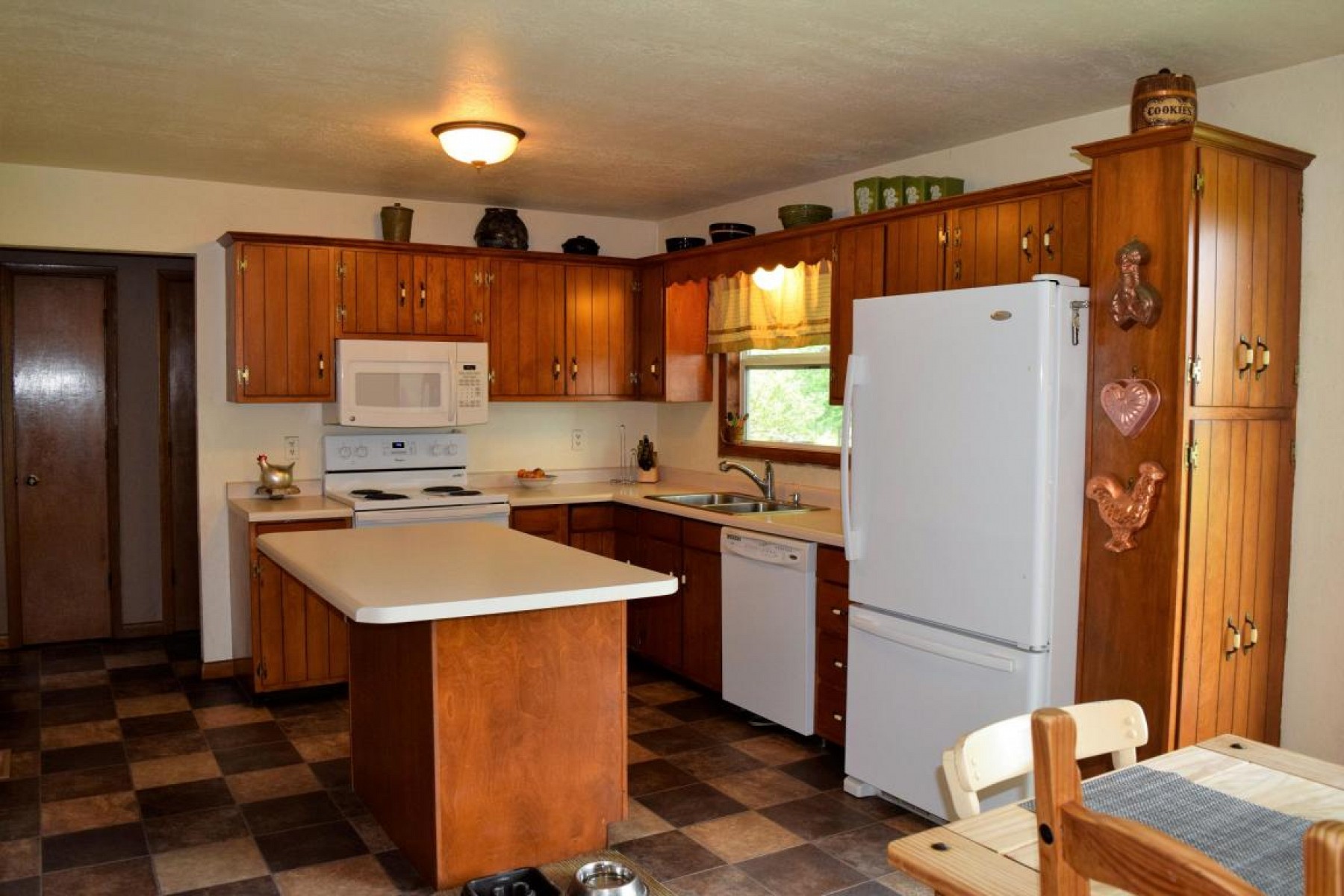 20711 471st Avenue, Brookings, SD 57006