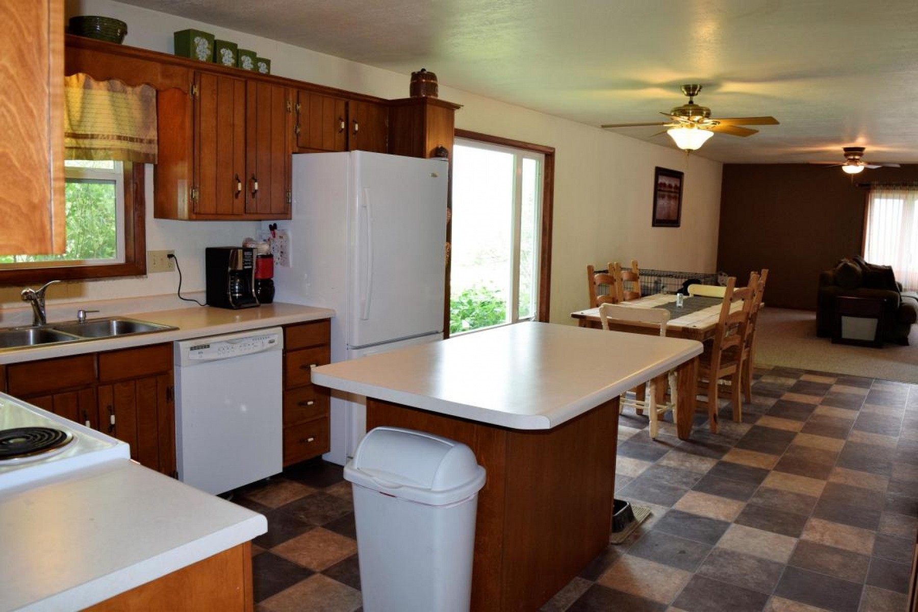 20711 471st Avenue, Brookings, SD 57006