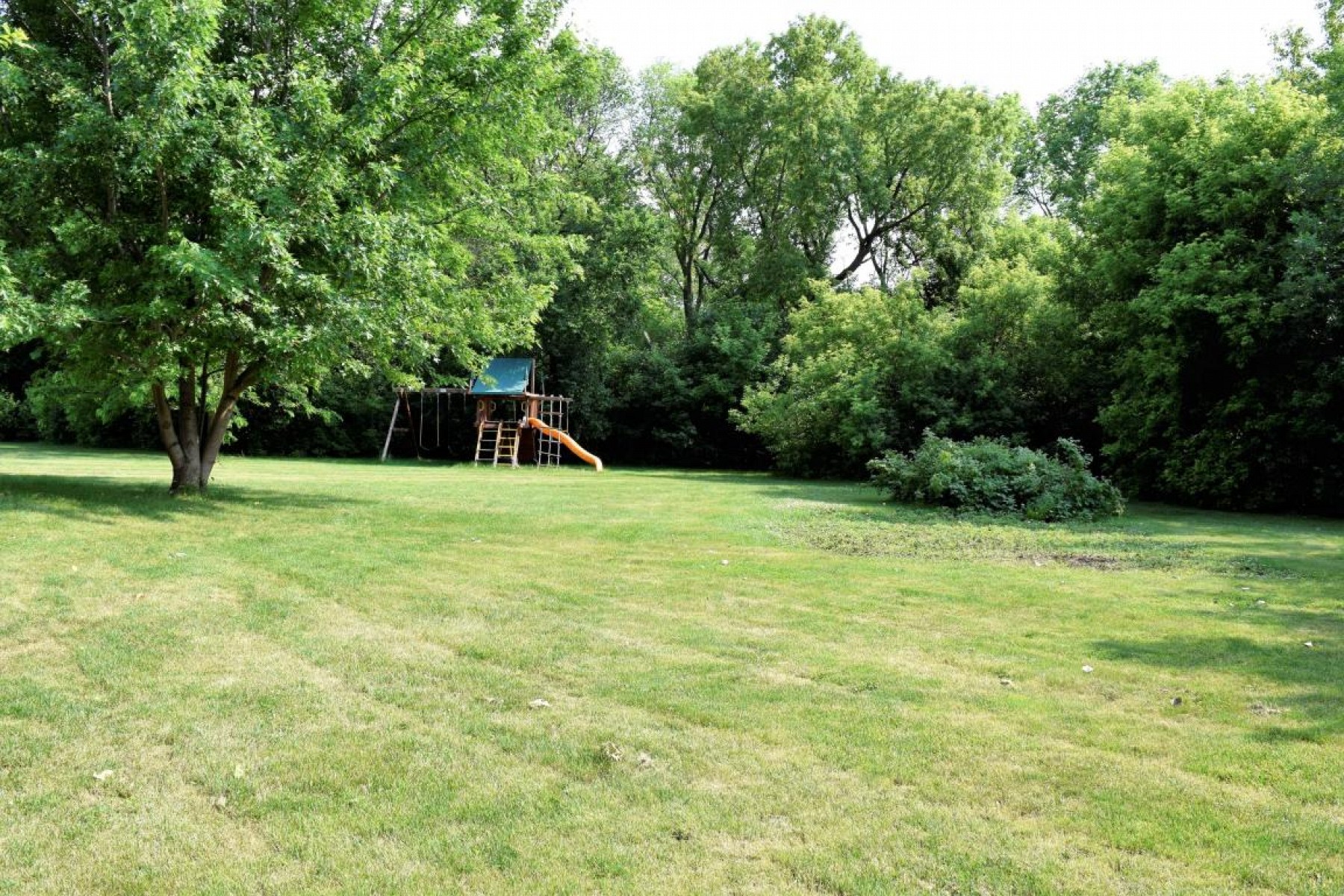 20711 471st Avenue, Brookings, SD 57006