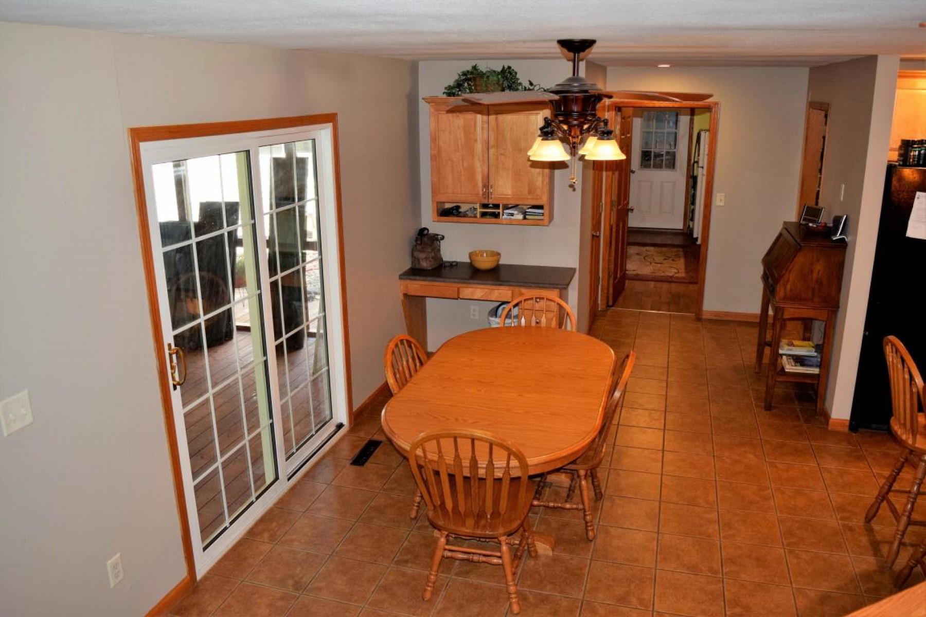 2037 Kansas Drive, Brookings, SD 57006