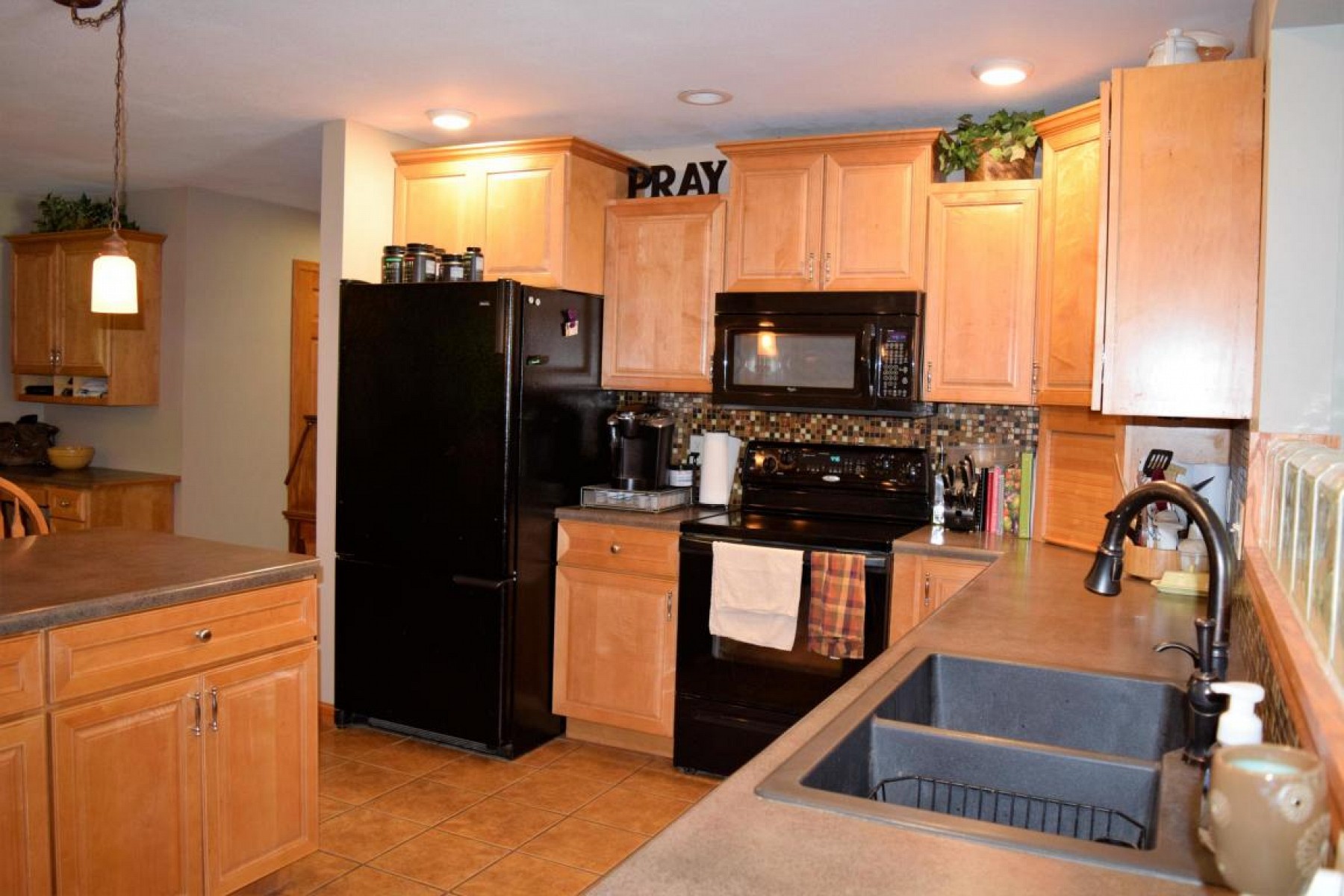 2037 Kansas Drive, Brookings, SD 57006