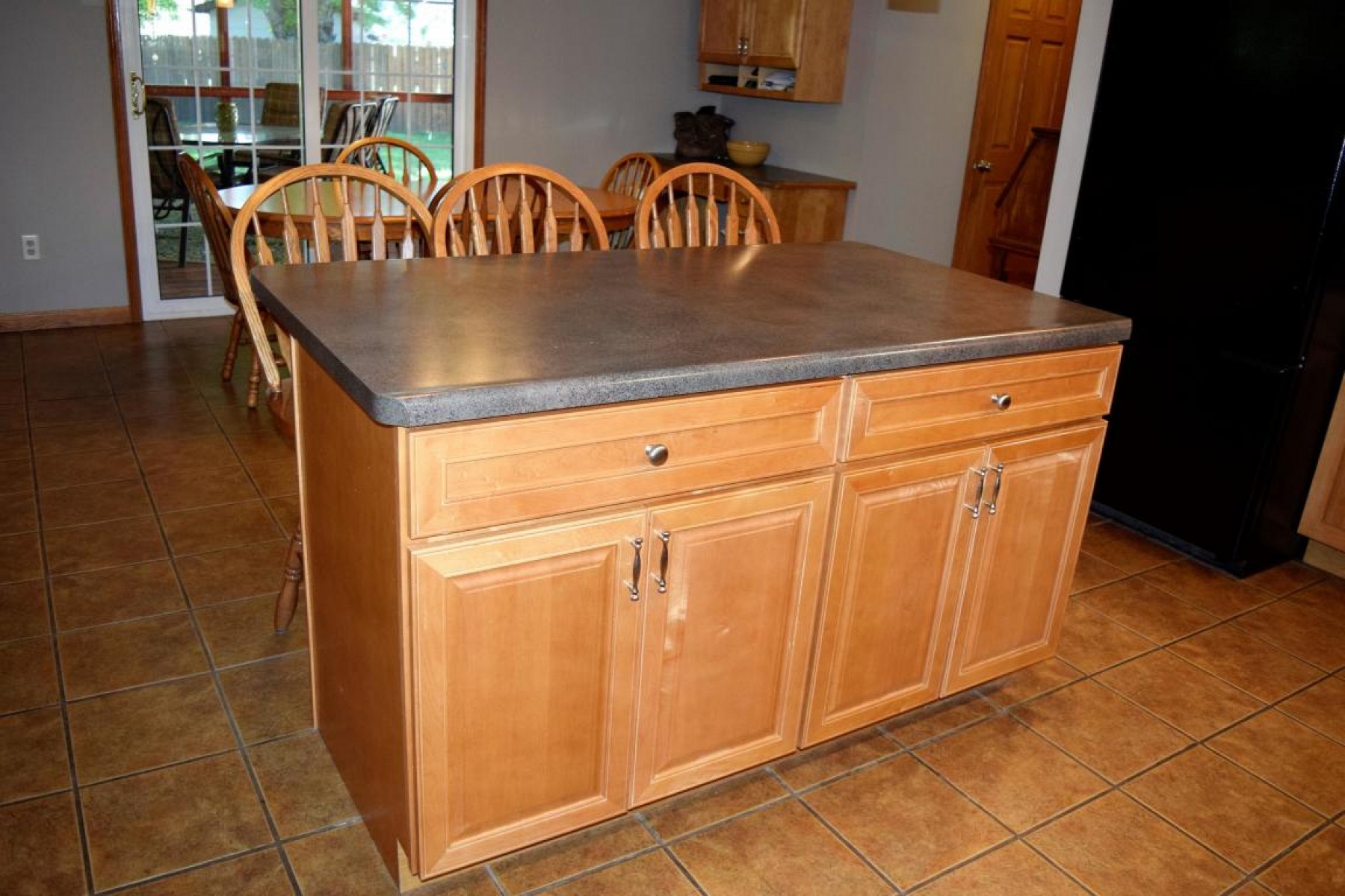 2037 Kansas Drive, Brookings, SD 57006