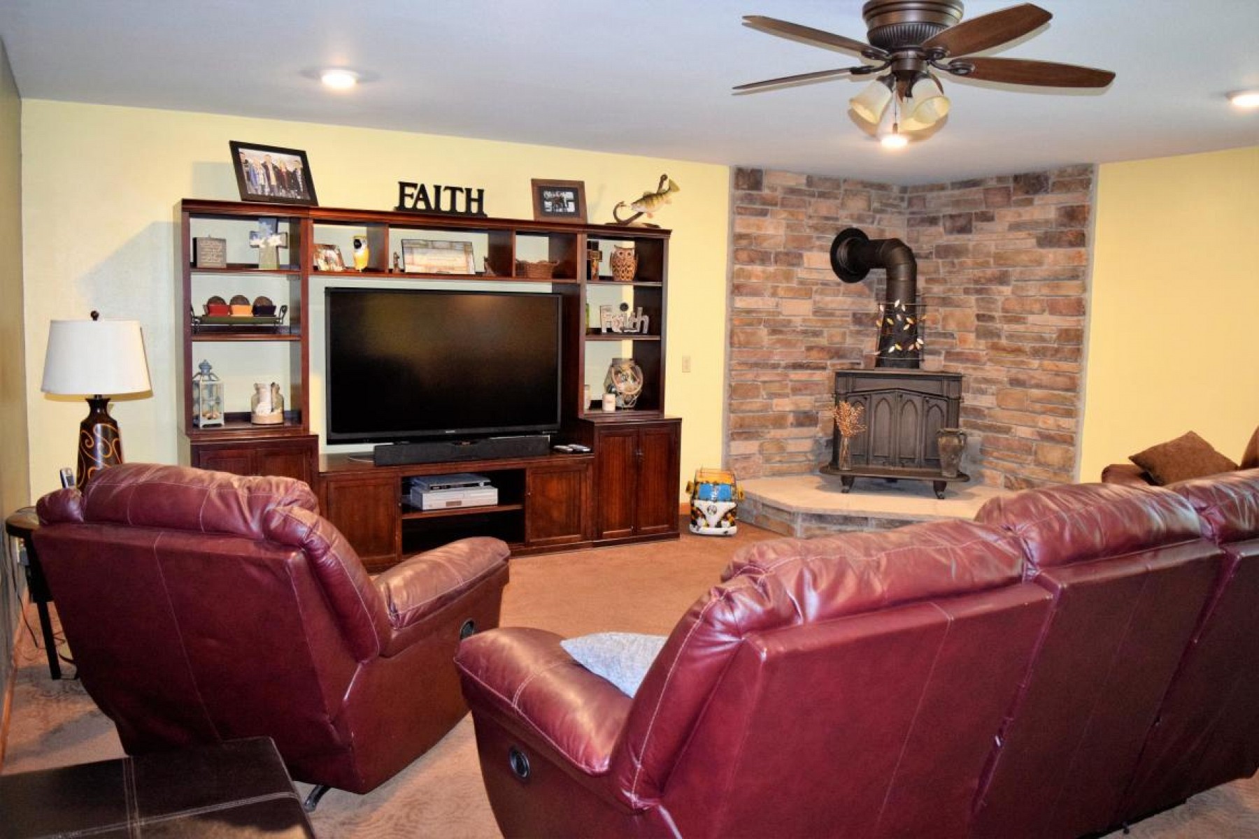 2037 Kansas Drive, Brookings, SD 57006