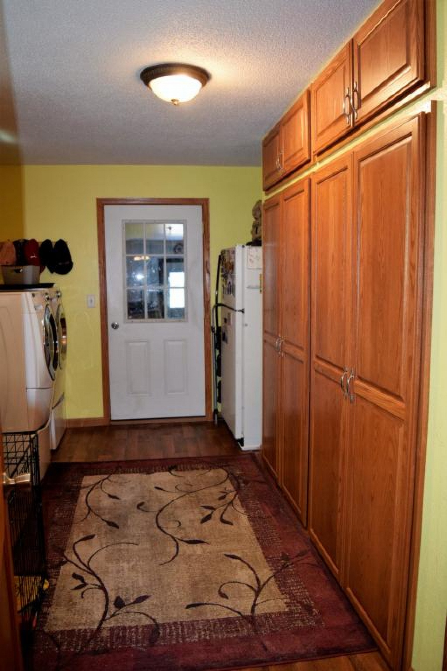 2037 Kansas Drive, Brookings, SD 57006