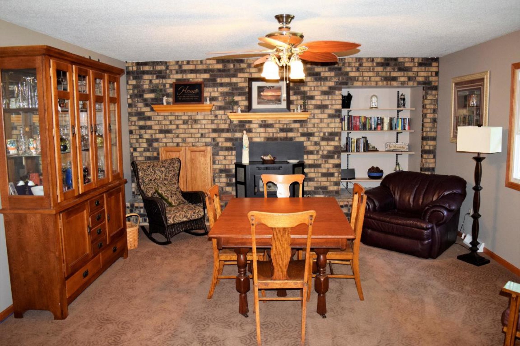 2037 Kansas Drive, Brookings, SD 57006