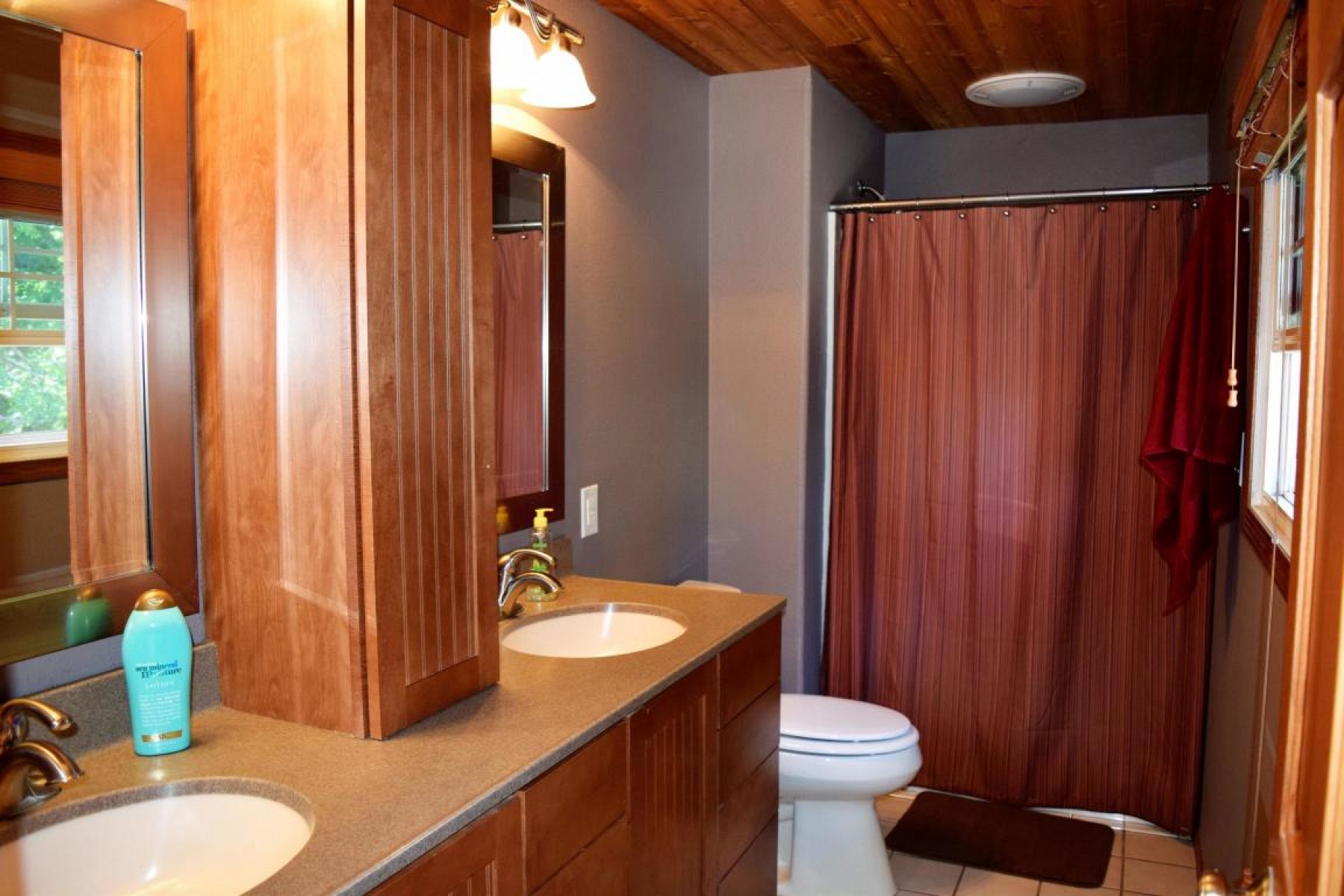 2037 Kansas Drive, Brookings, SD 57006