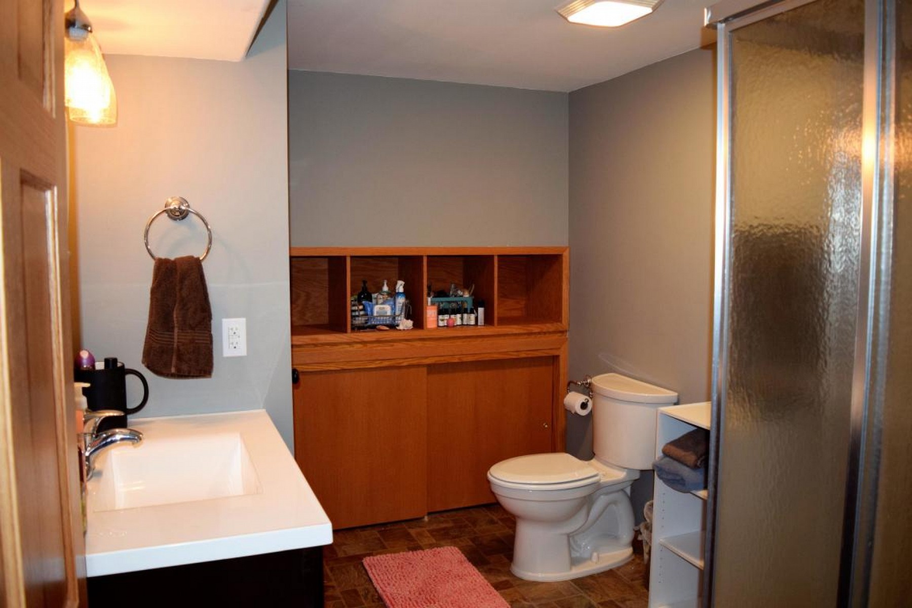 2037 Kansas Drive, Brookings, SD 57006