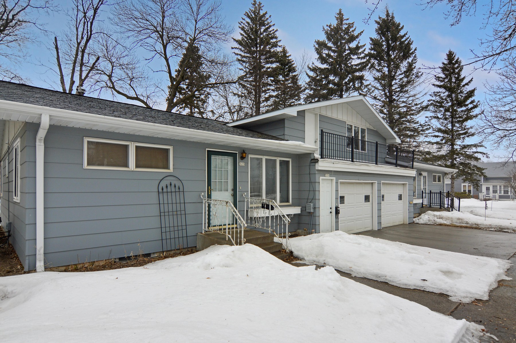 323/325 2nd Avenue, Brookings, SD 57006