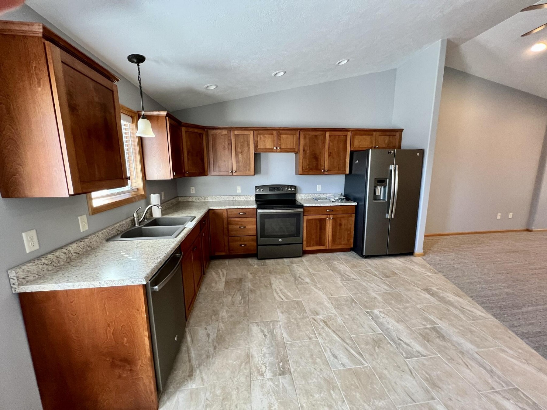 1823 9th Avenue S, Brookings, SD 57006