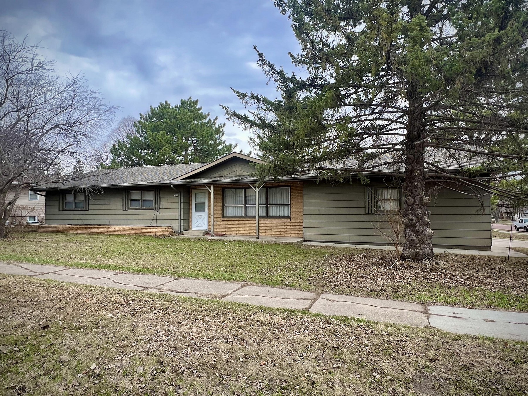 2035 3rd Street, Brookings, SD 57006