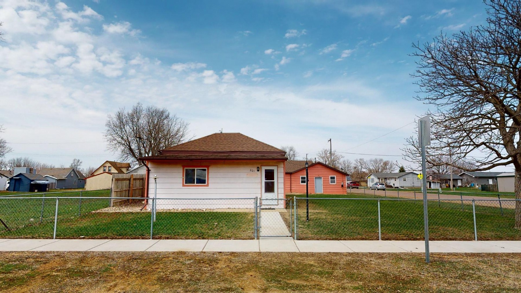 201 Main Street, Outside Area, SD 57077