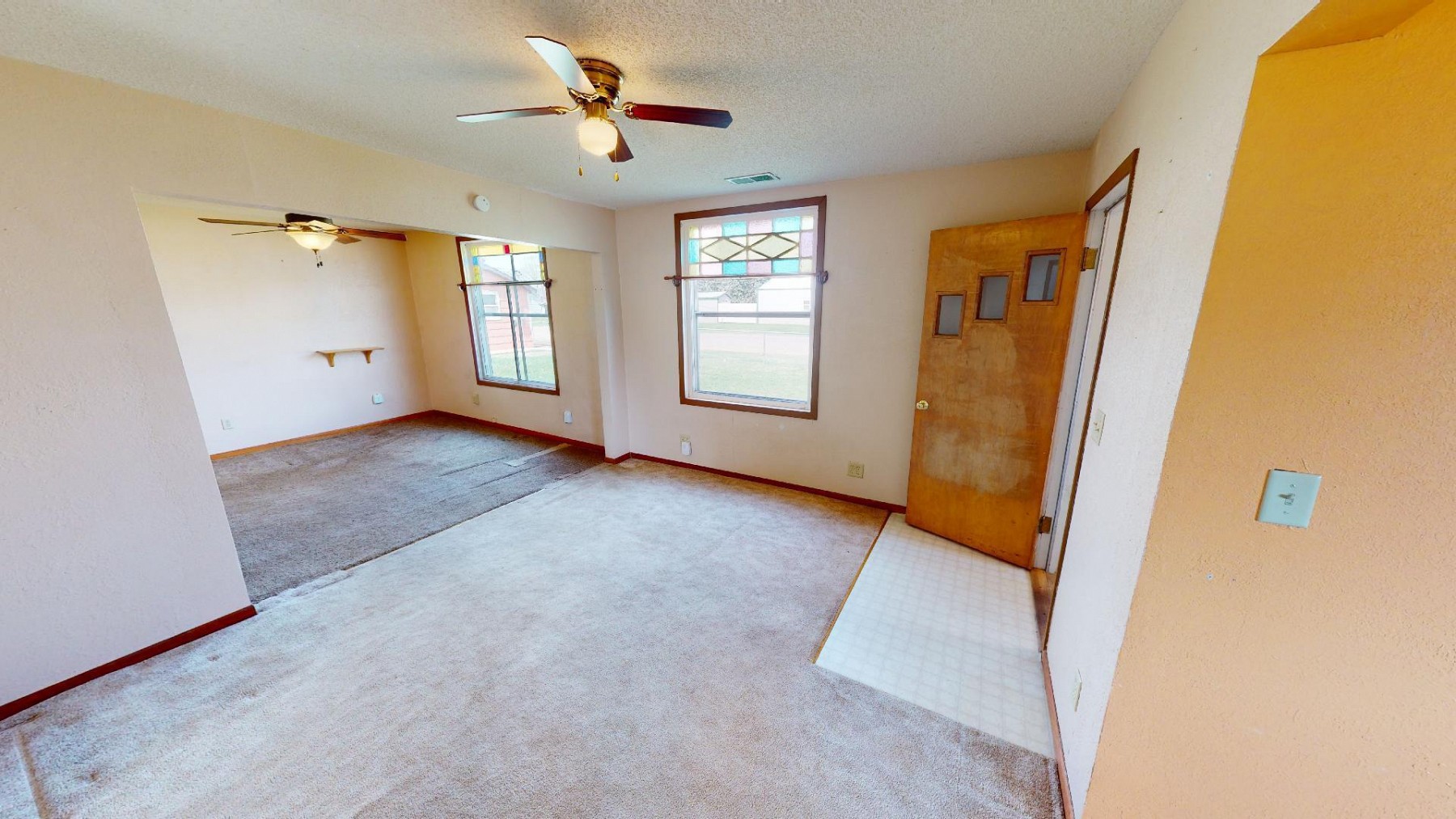 201 Main Street, Outside Area, SD 57077