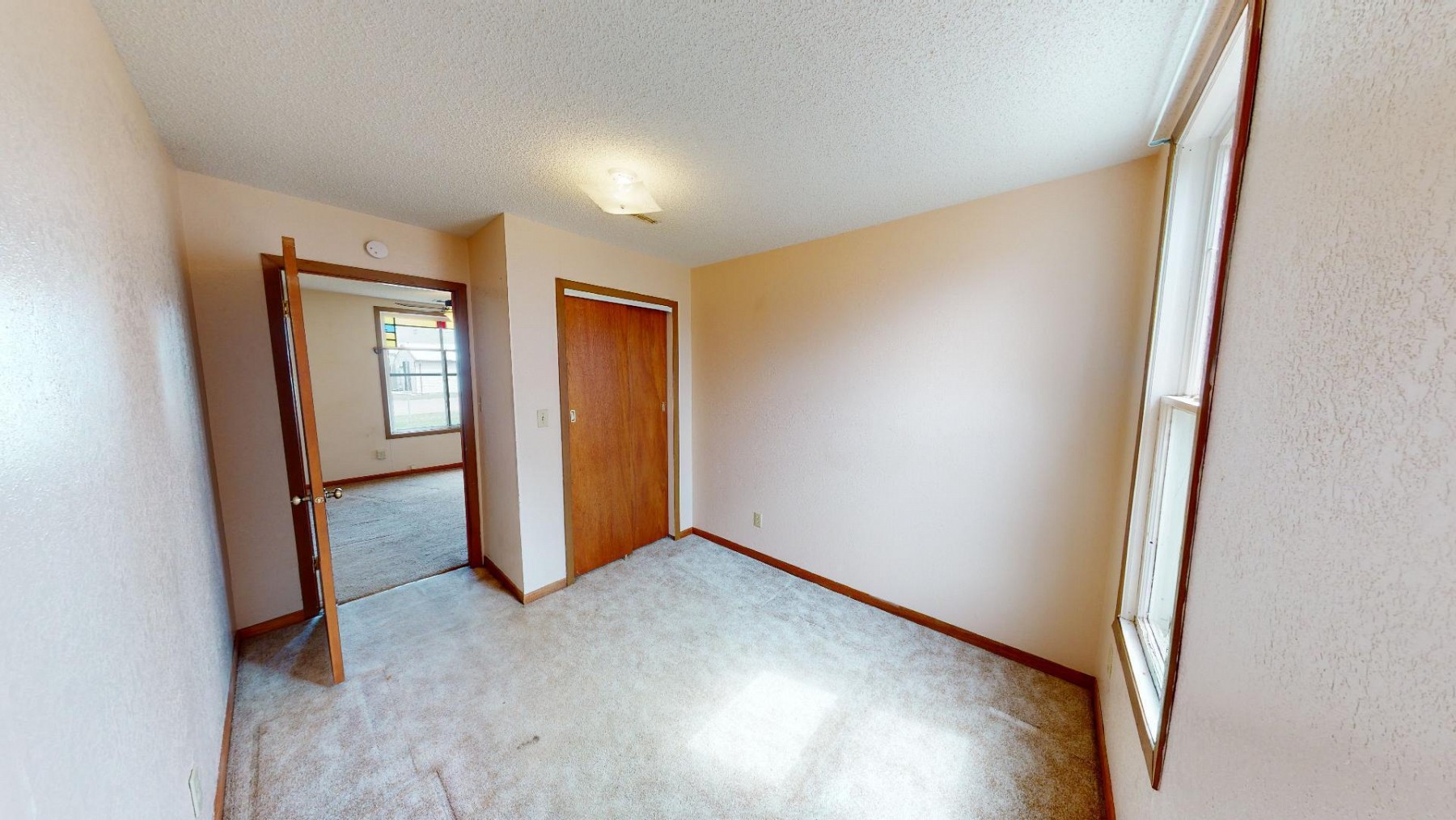 201 Main Street, Outside Area, SD 57077