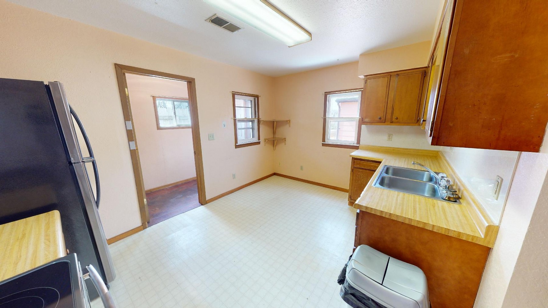 201 Main Street, Outside Area, SD 57077