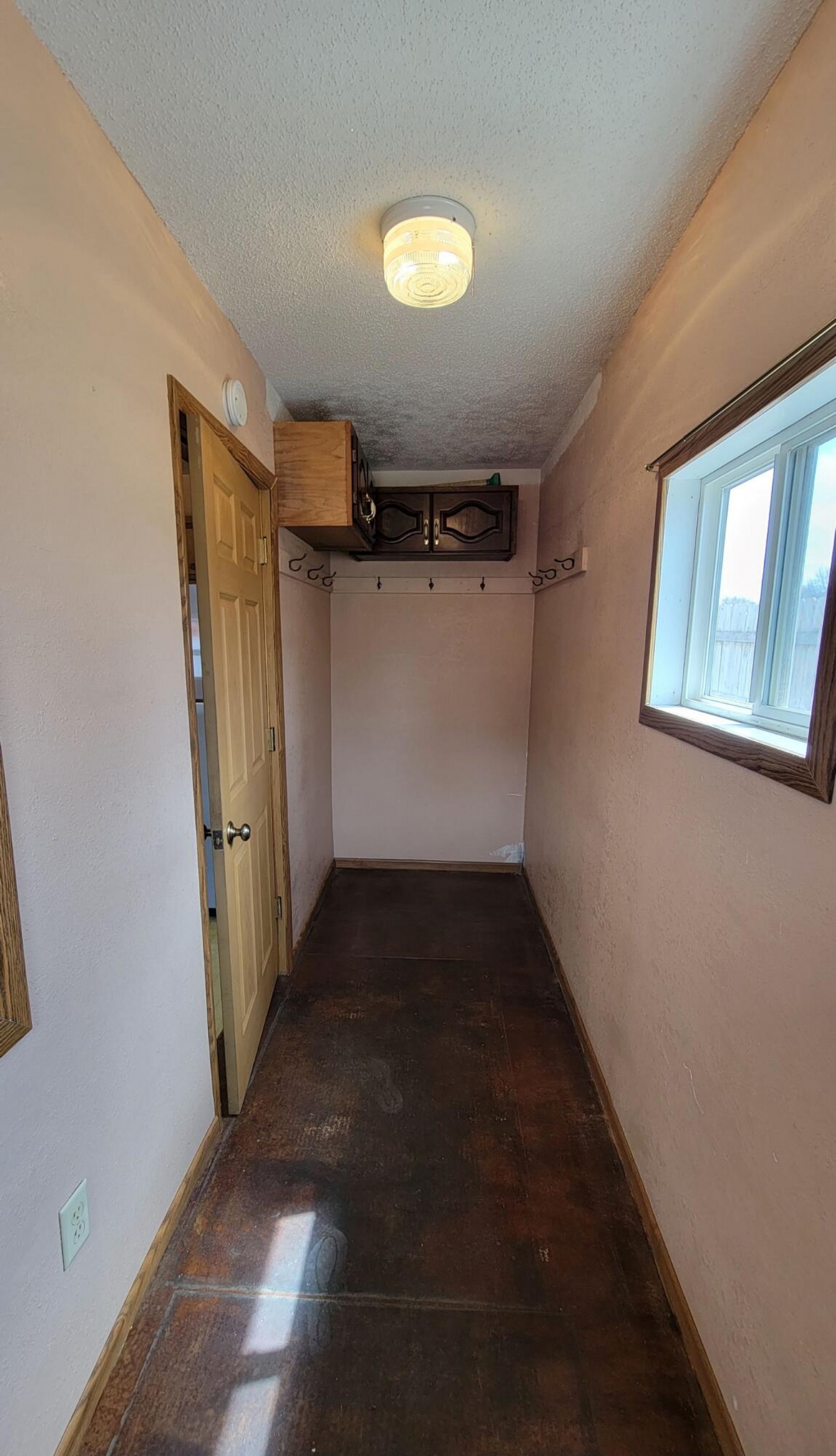 201 Main Street, Outside Area, SD 57077