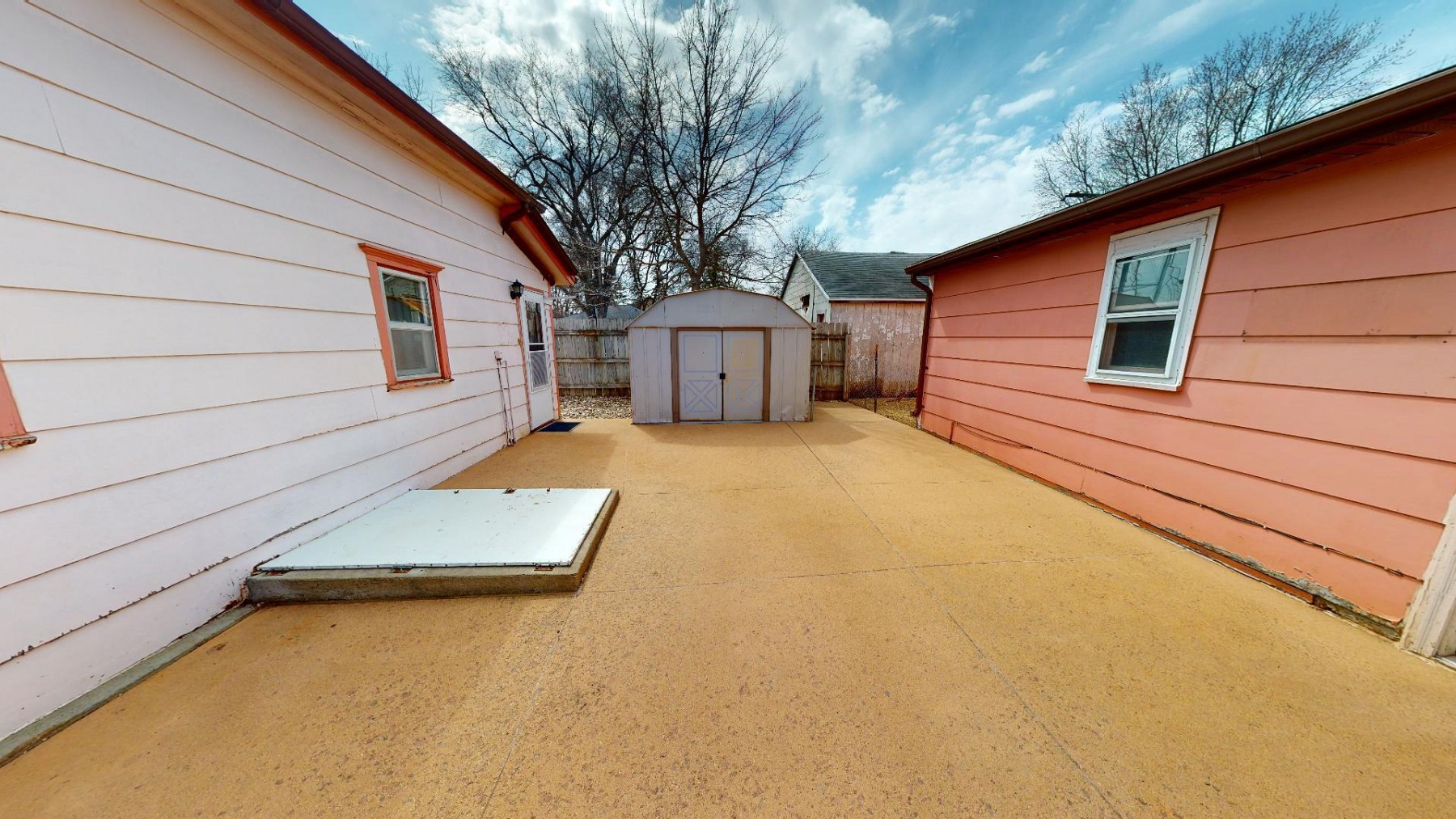 201 Main Street, Outside Area, SD 57077