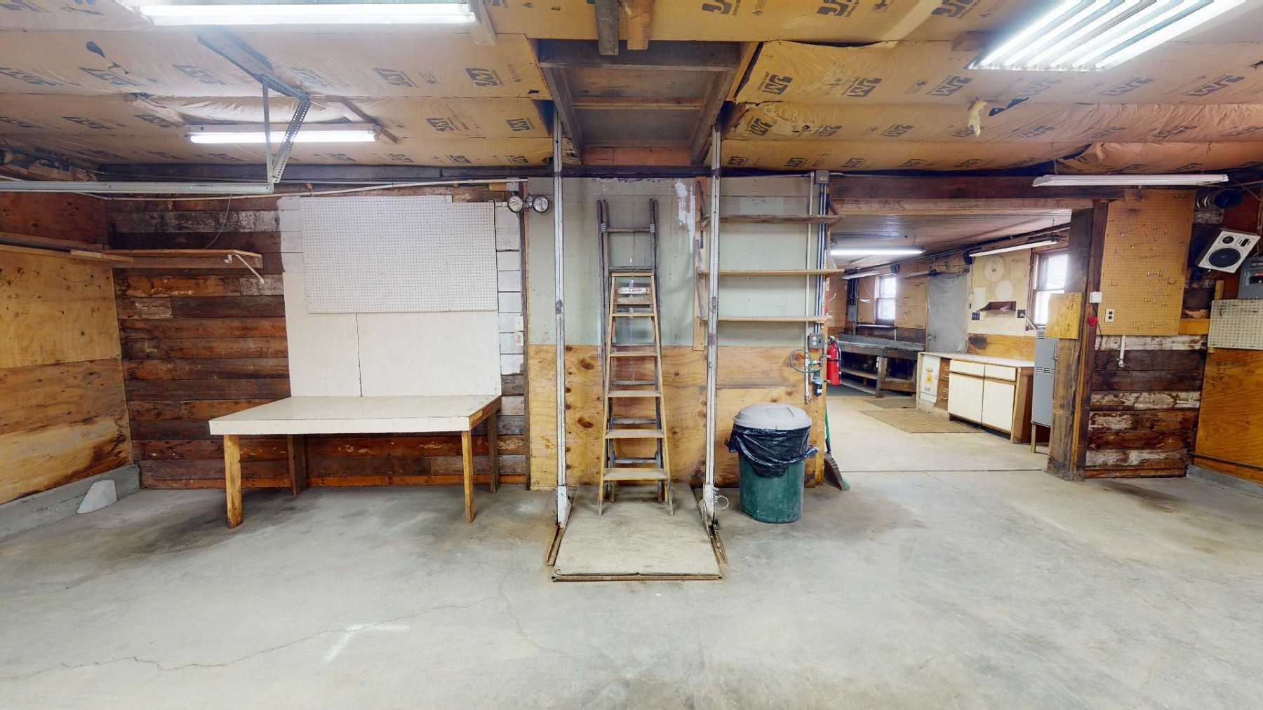 201 Main Street, Outside Area, SD 57077