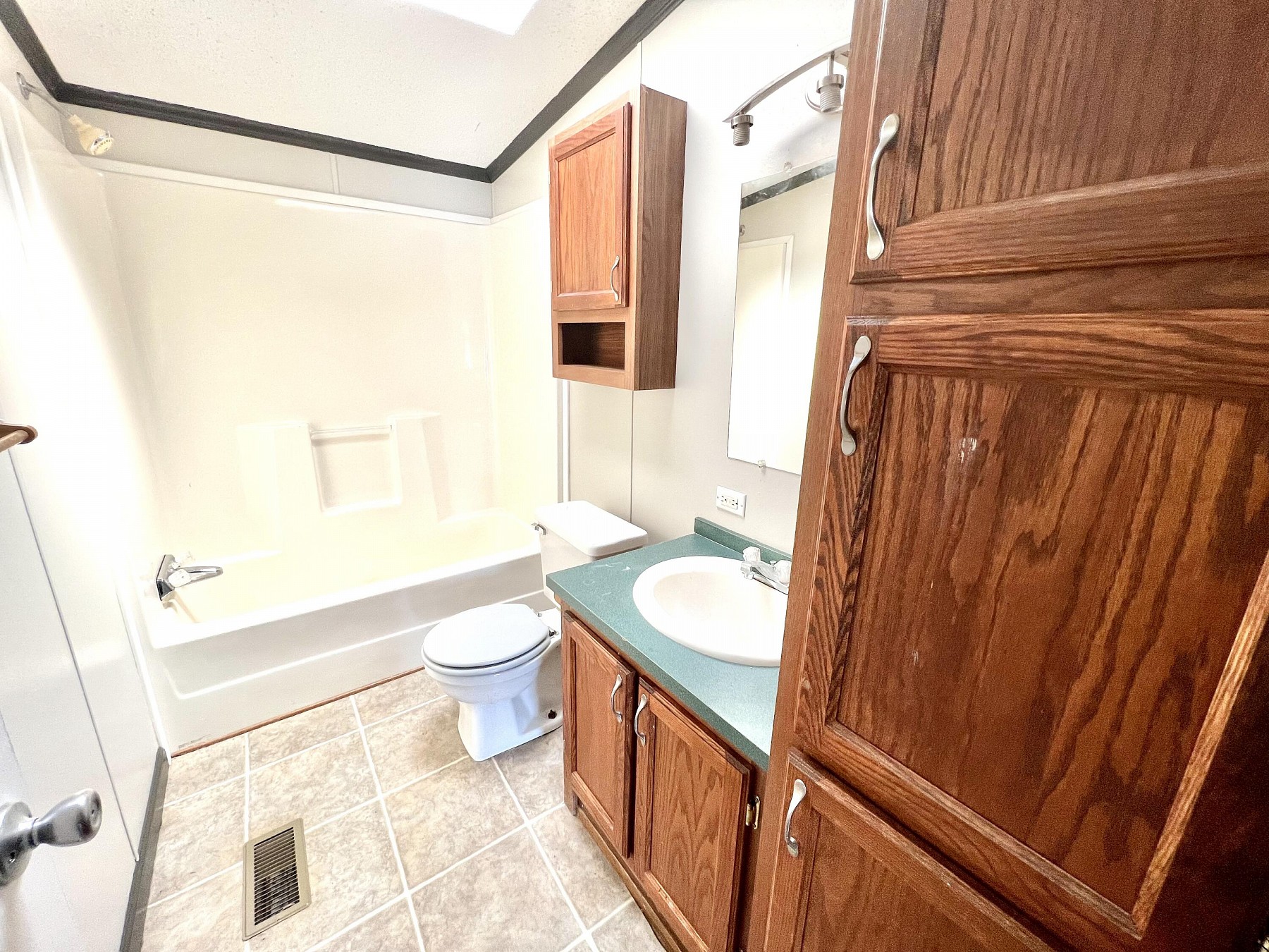 901 15th Street S, Brookings, SD 57006