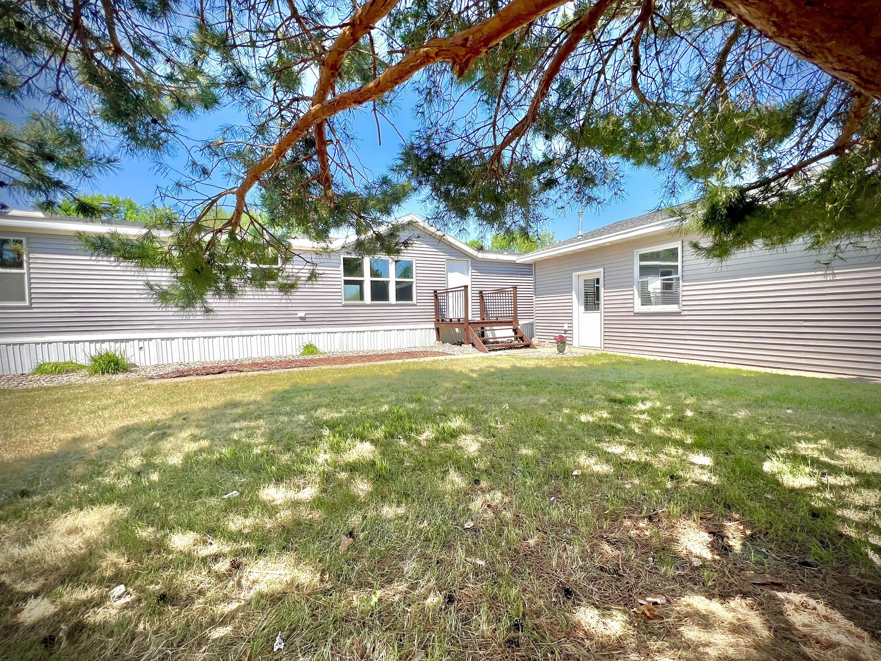 901 15th Street S, Brookings, SD 57006
