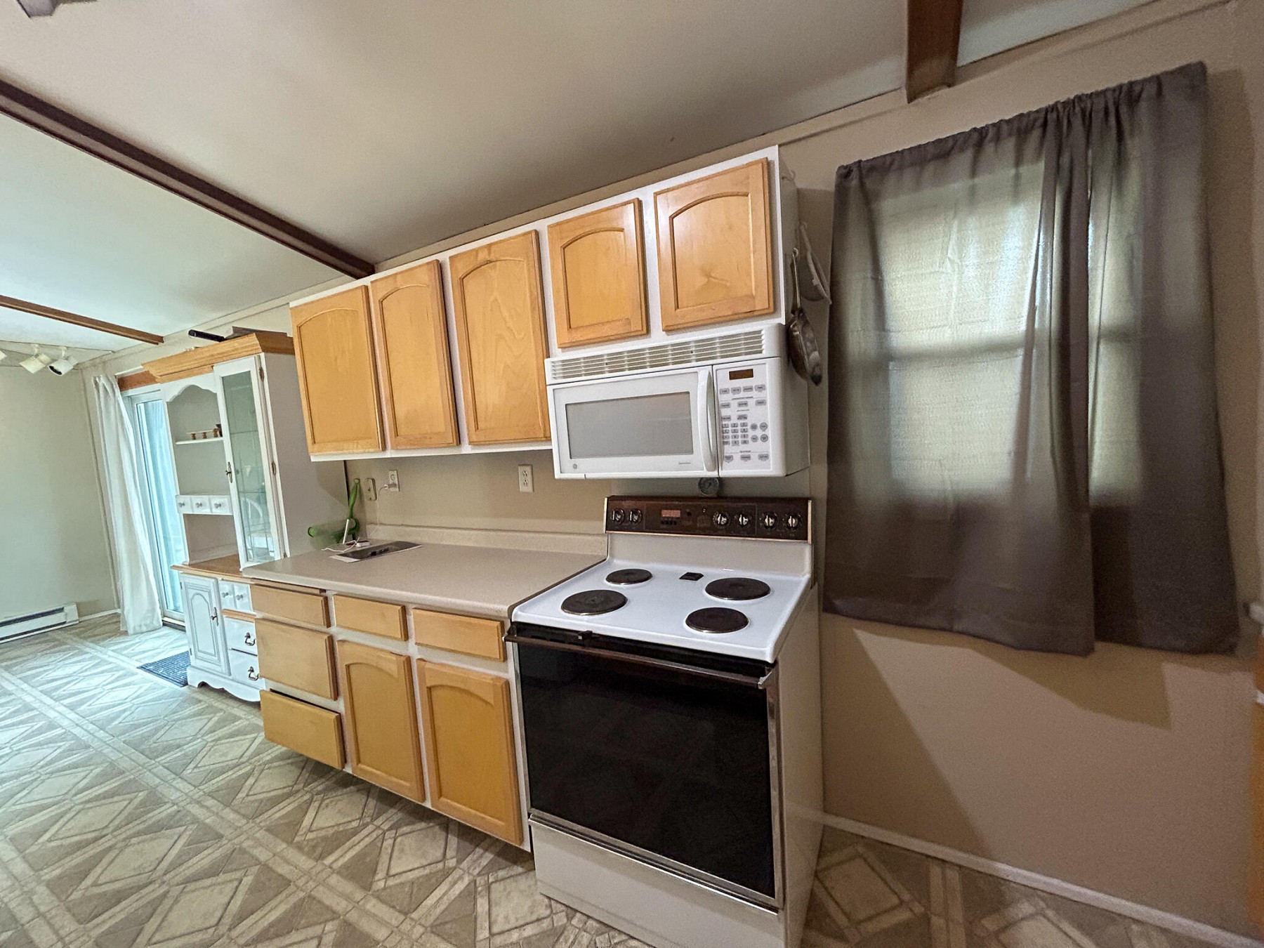 1027 Orchard Drive, Brookings, SD 57006