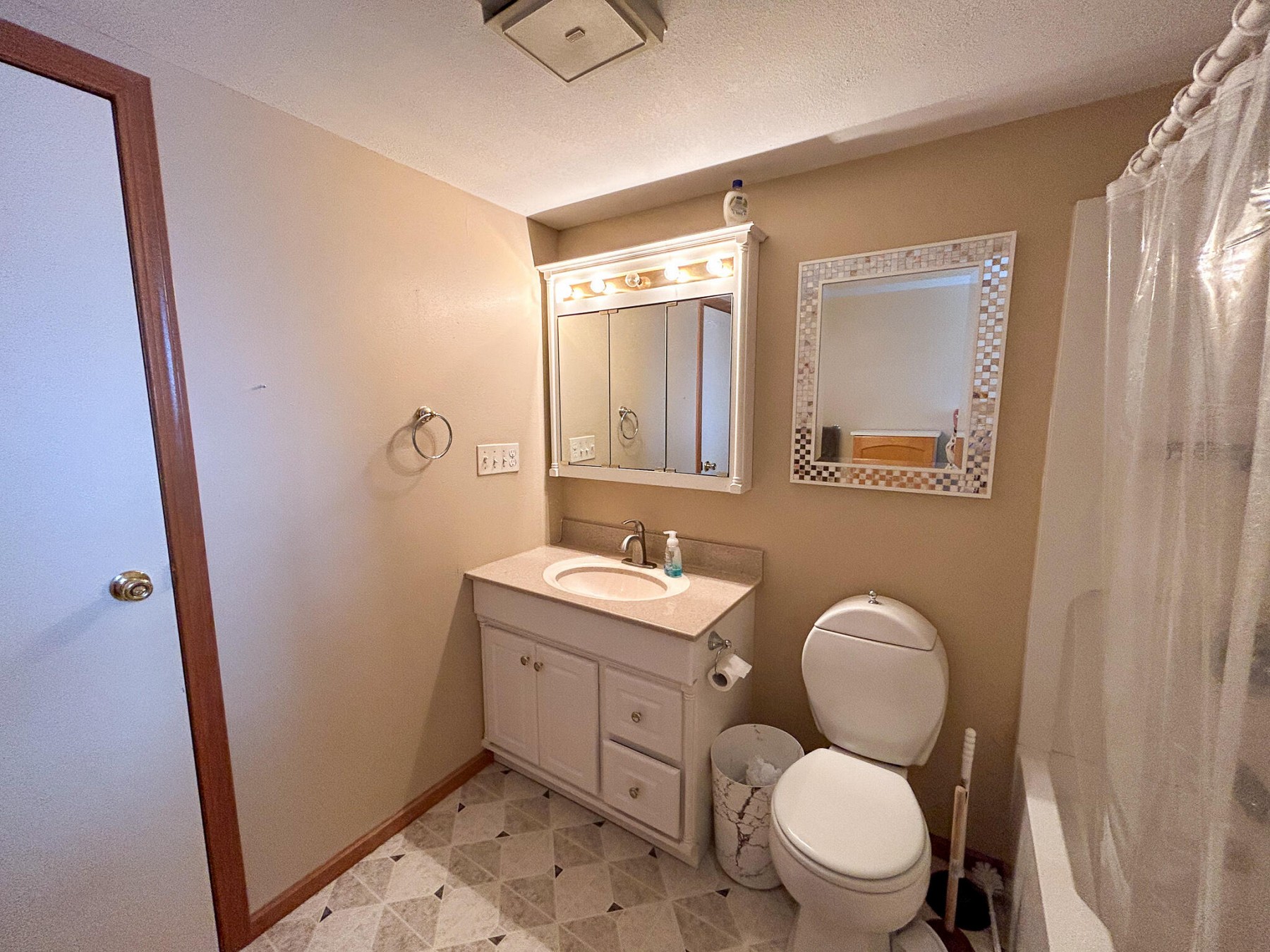 1027 Orchard Drive, Brookings, SD 57006