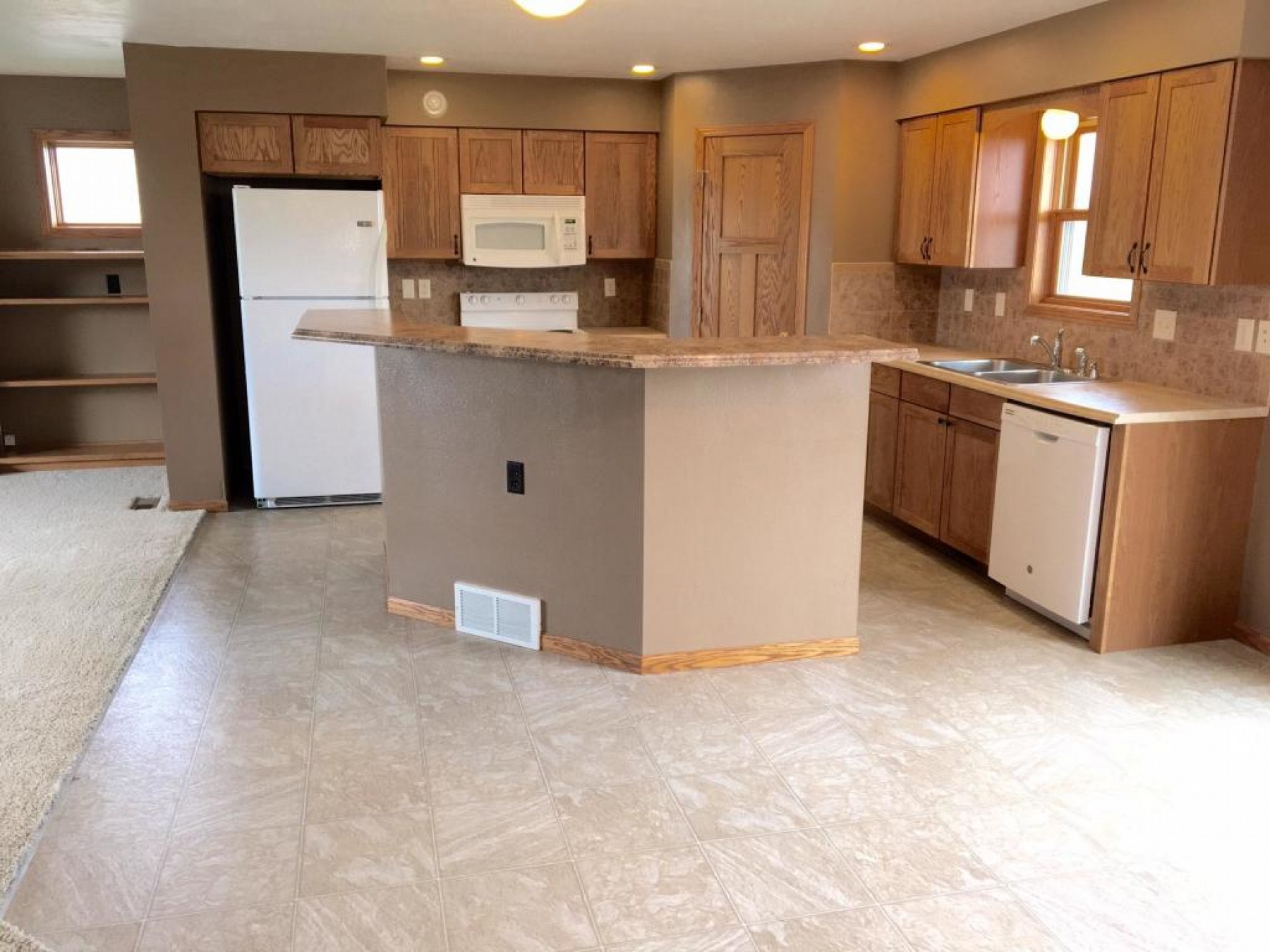 408 Nicki Street, Elkton, SD 57026