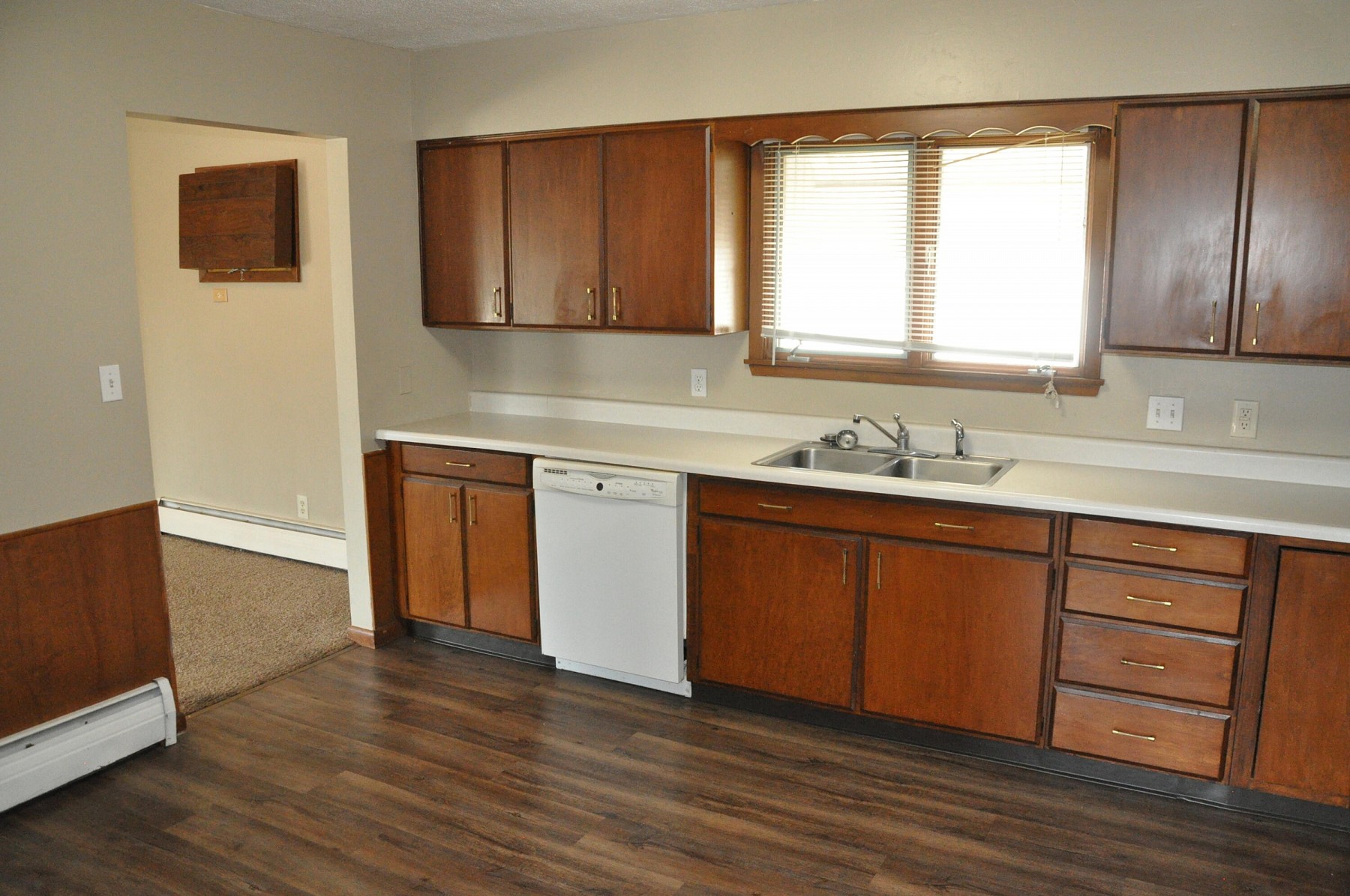 2021 3rd Street, Brookings, SD 57006