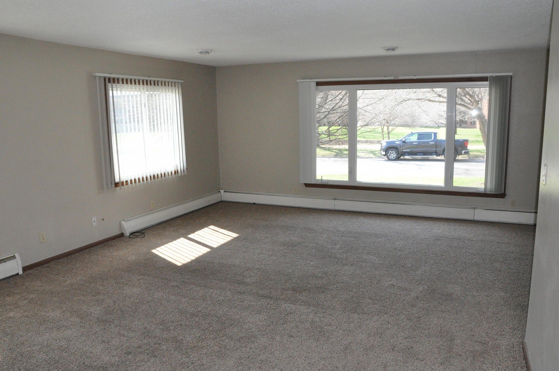 2021 3rd Street, Brookings, SD 57006