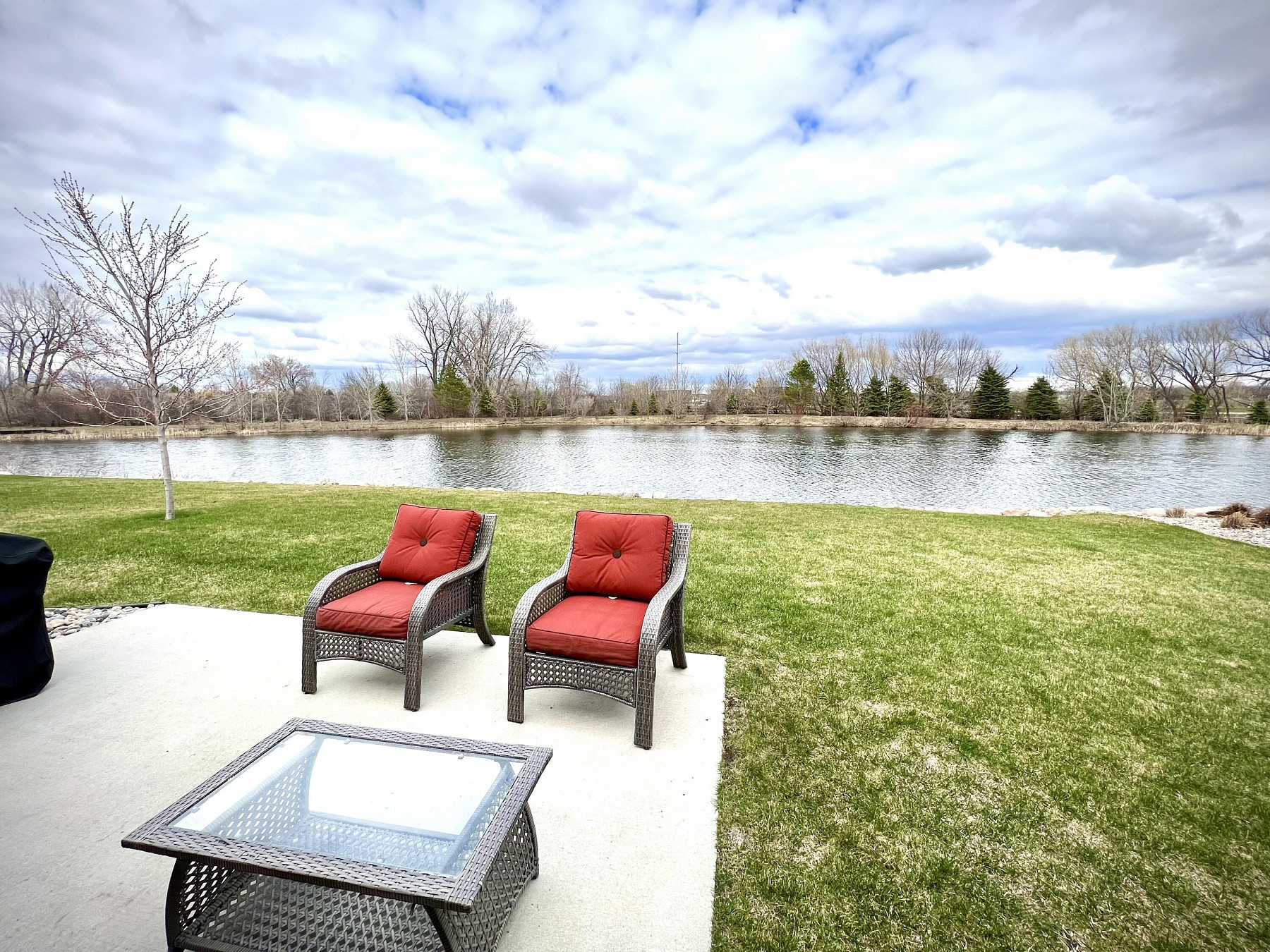 1825 9th Avenue S, Brookings, SD 57006