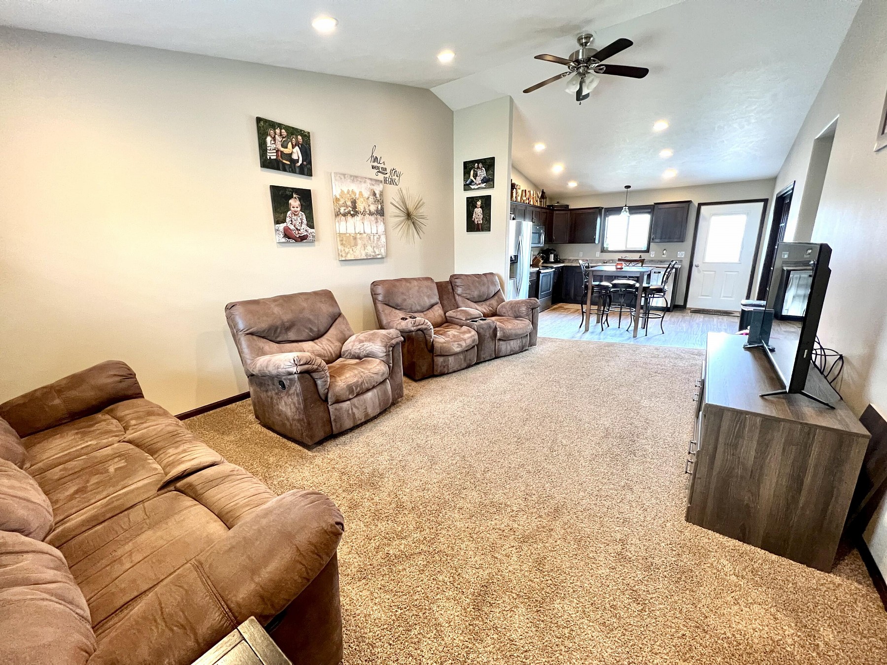 1825 9th Avenue S, Brookings, SD 57006