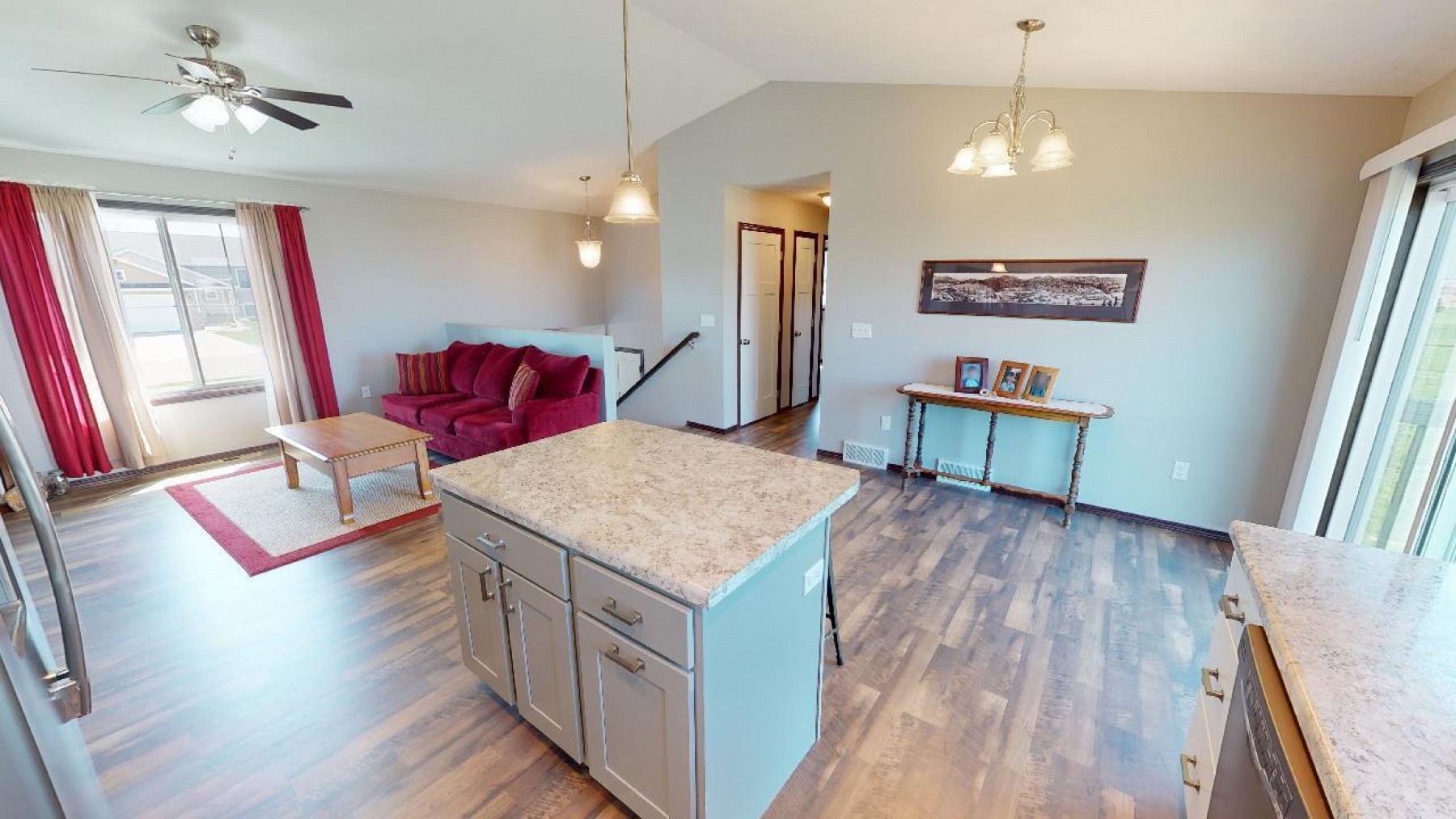 109 Lindsay Drive, Aurora, SD 57002