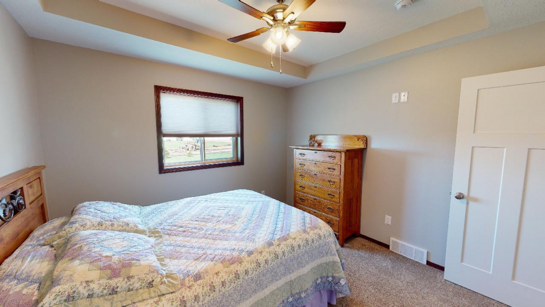 109 Lindsay Drive, Aurora, SD 57002