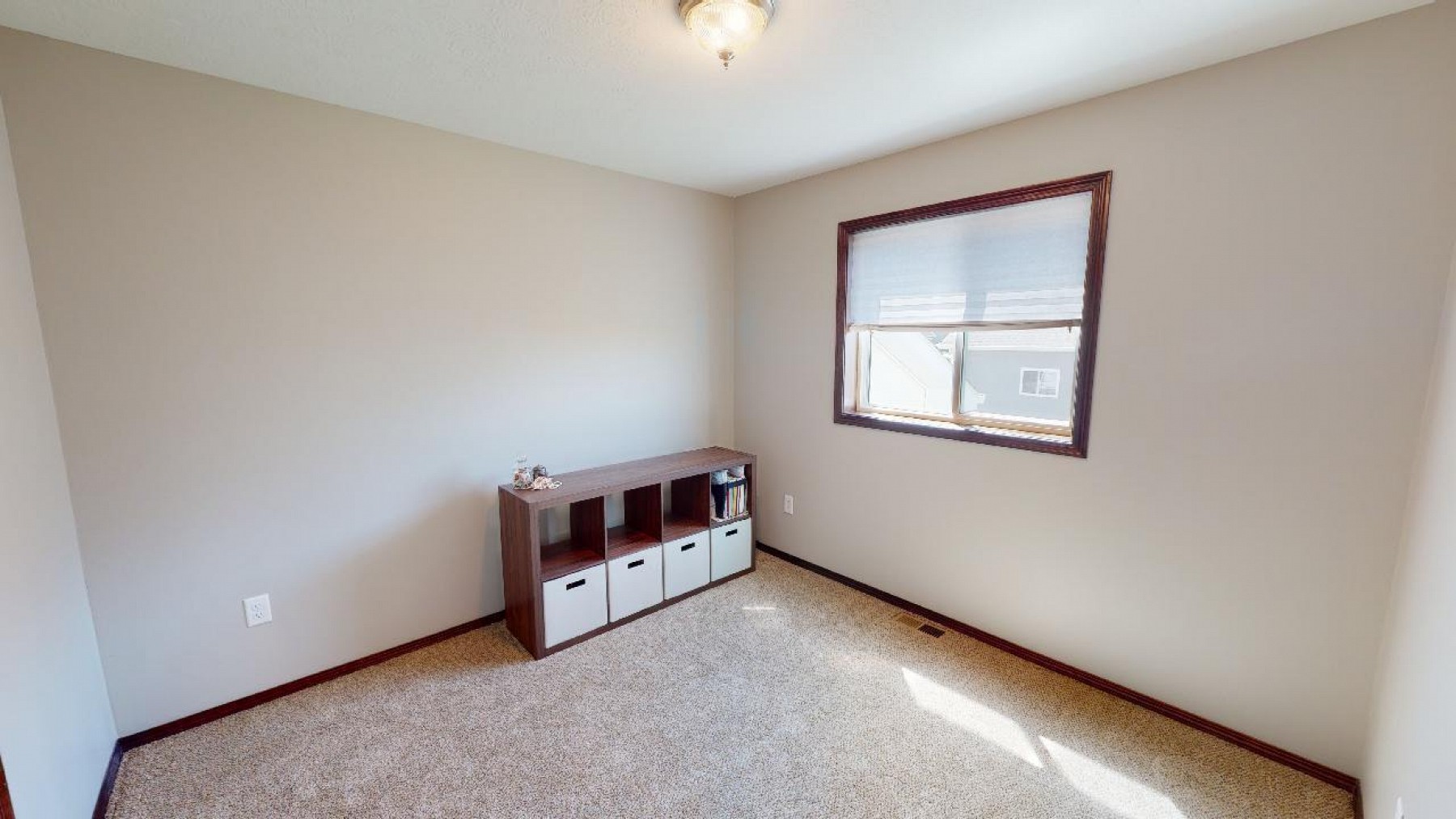 109 Lindsay Drive, Aurora, SD 57002