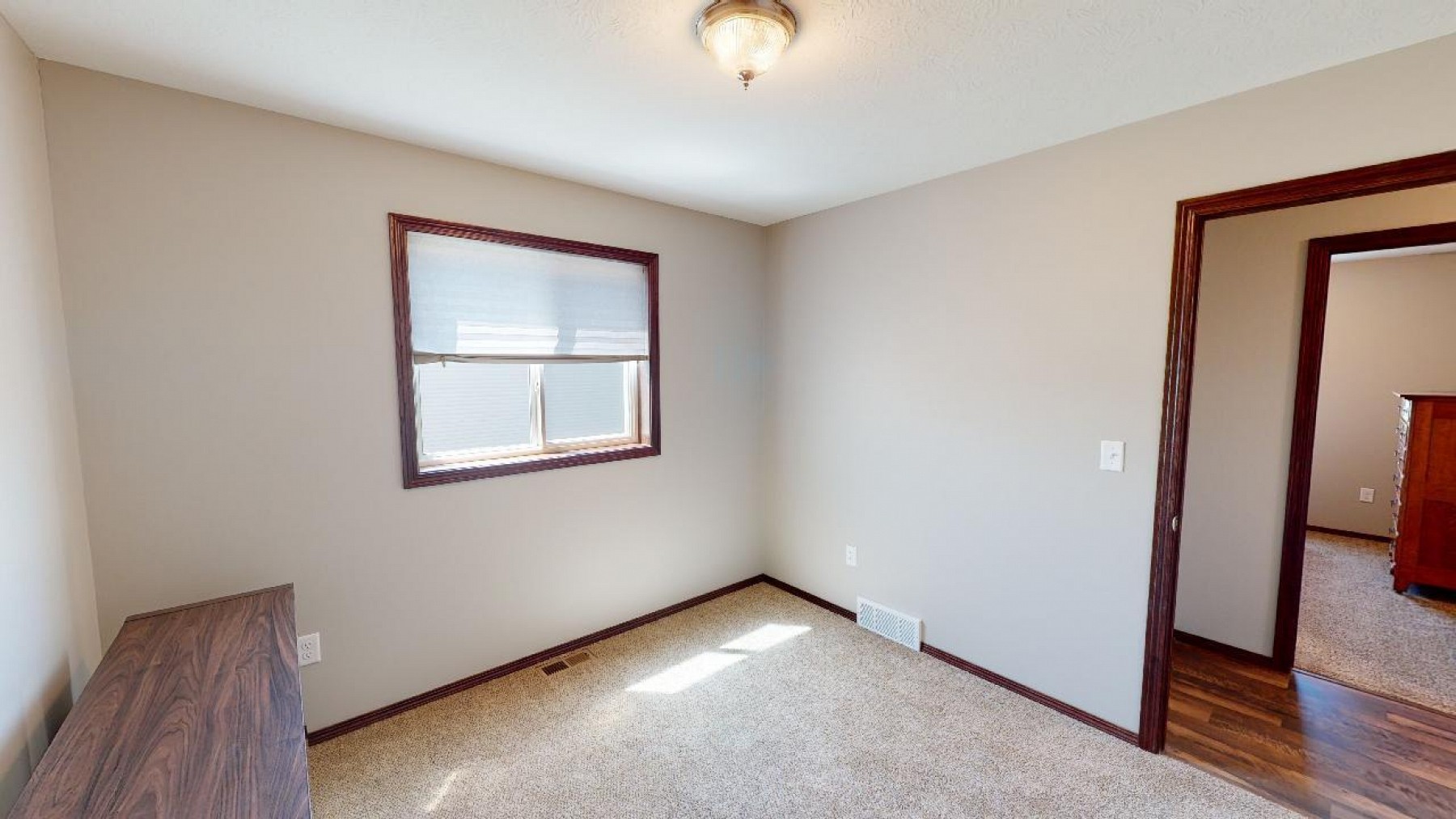 109 Lindsay Drive, Aurora, SD 57002