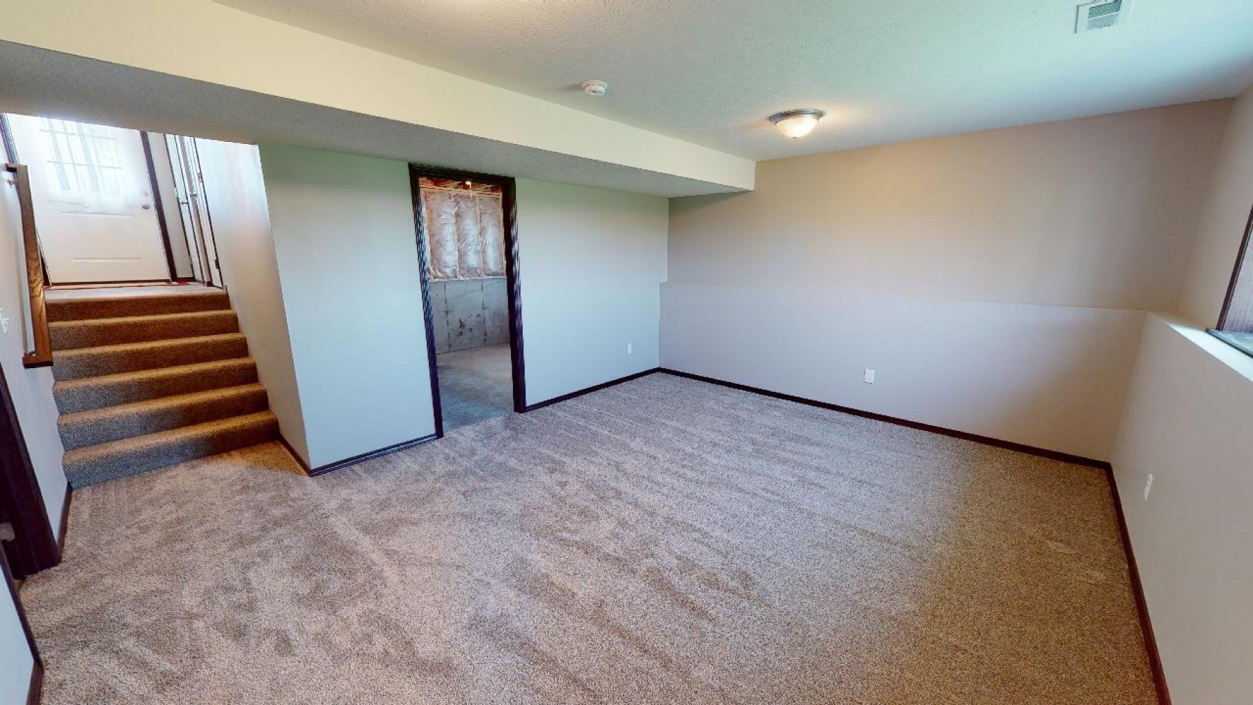 109 Lindsay Drive, Aurora, SD 57002