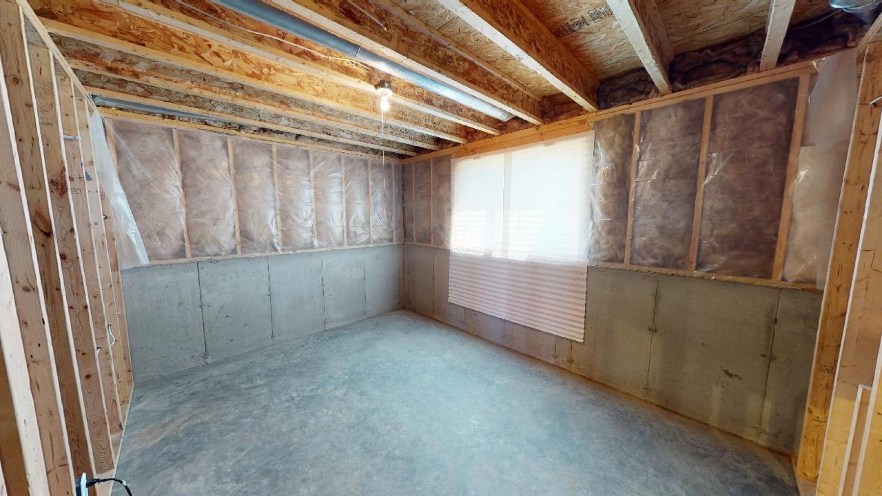 109 Lindsay Drive, Aurora, SD 57002