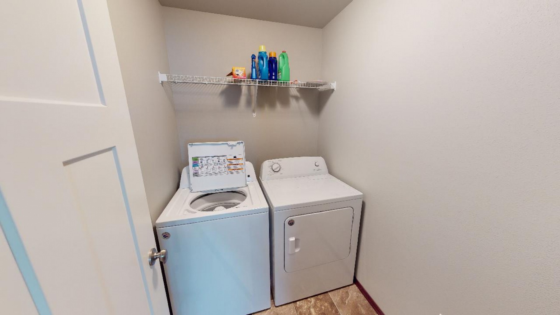 109 Lindsay Drive, Aurora, SD 57002