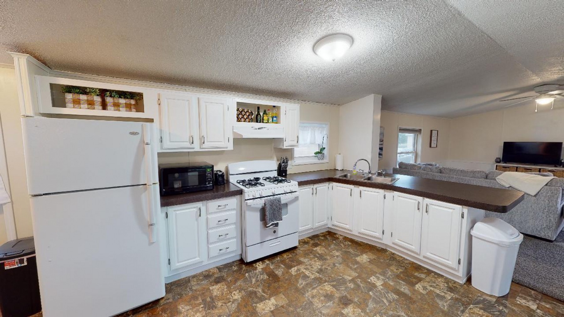 900 15th Street S, Brookings, SD 57006