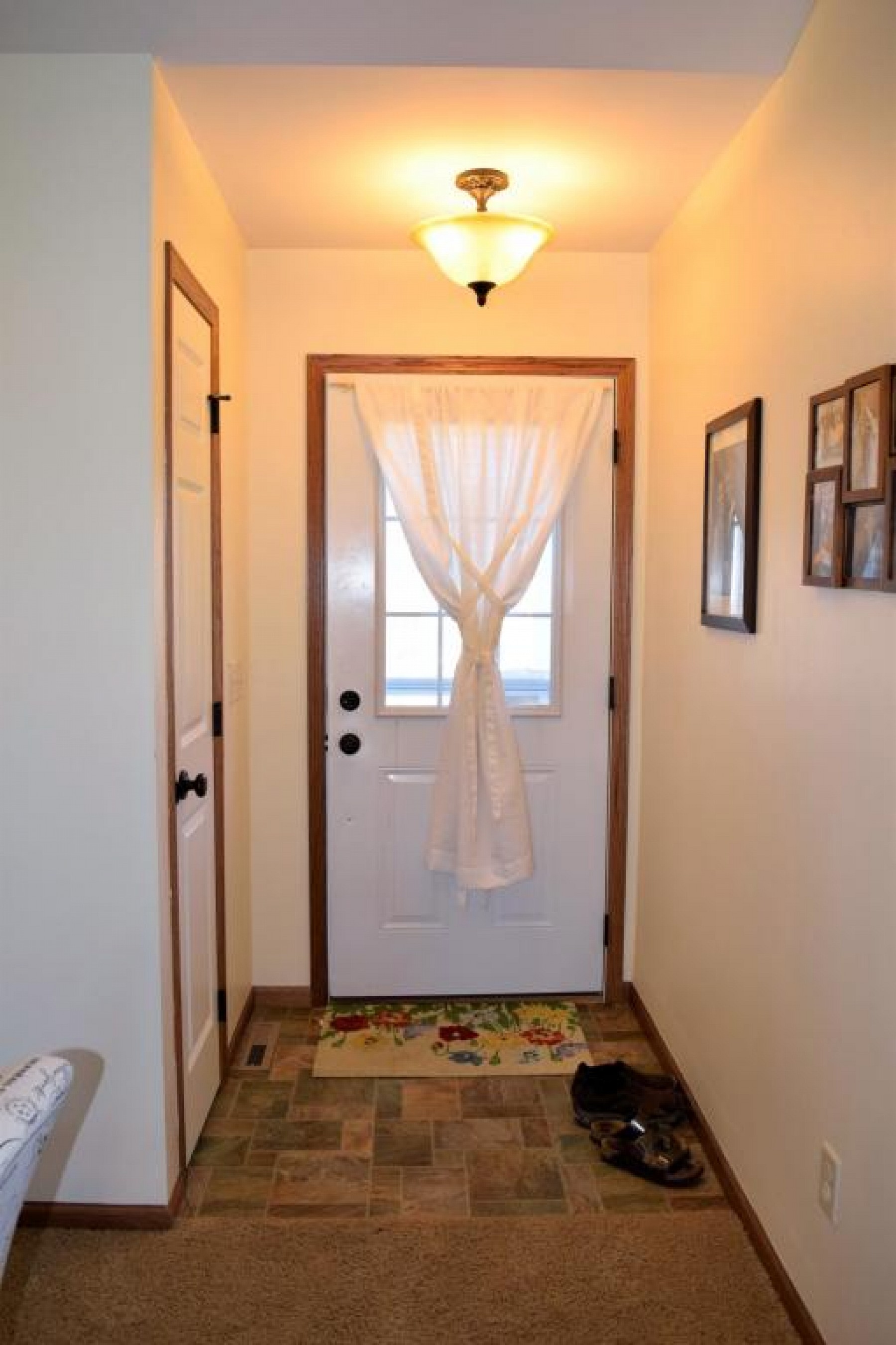 2027 Cumberland Court, Brookings, SD 57006